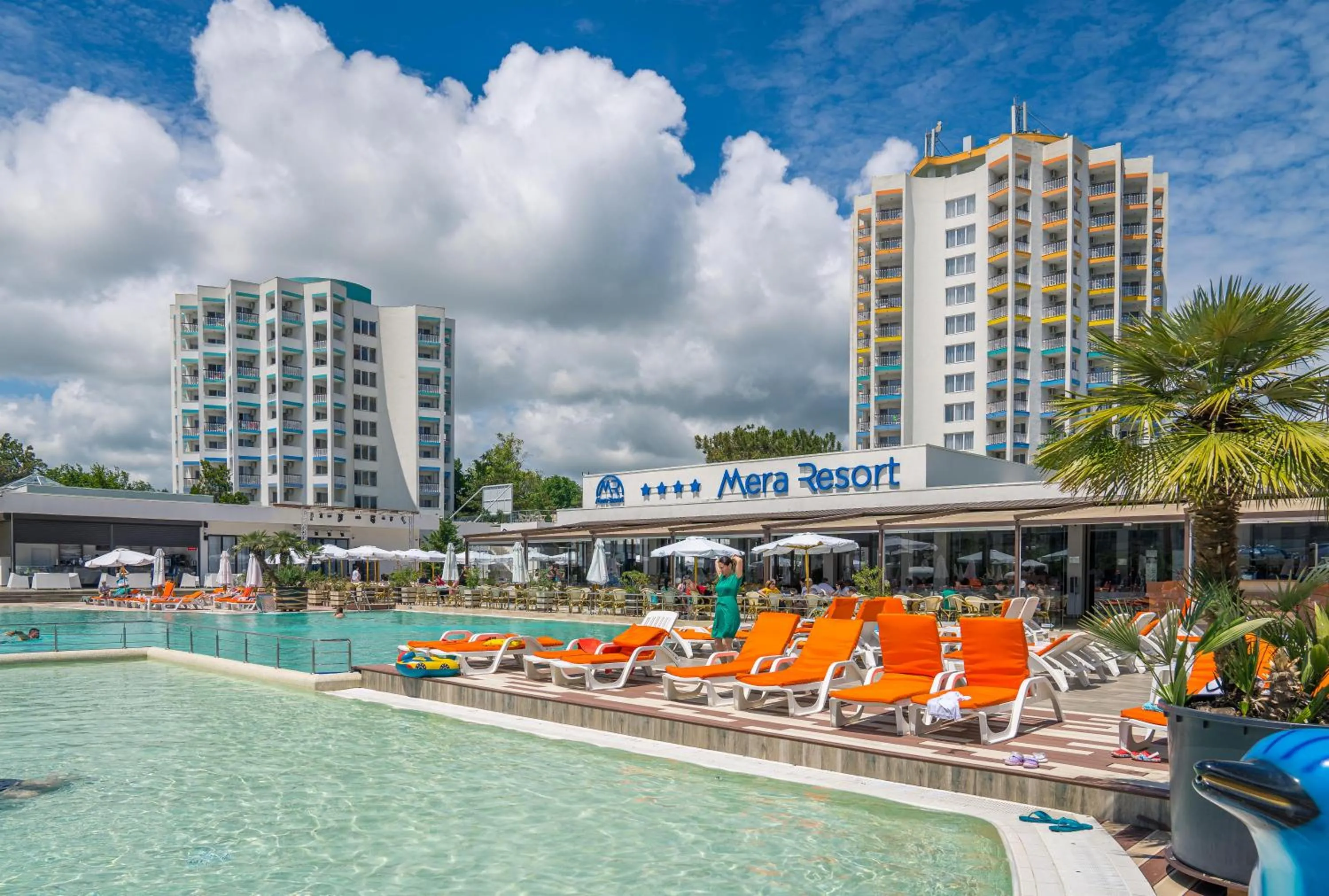 Property building in Mera Resort