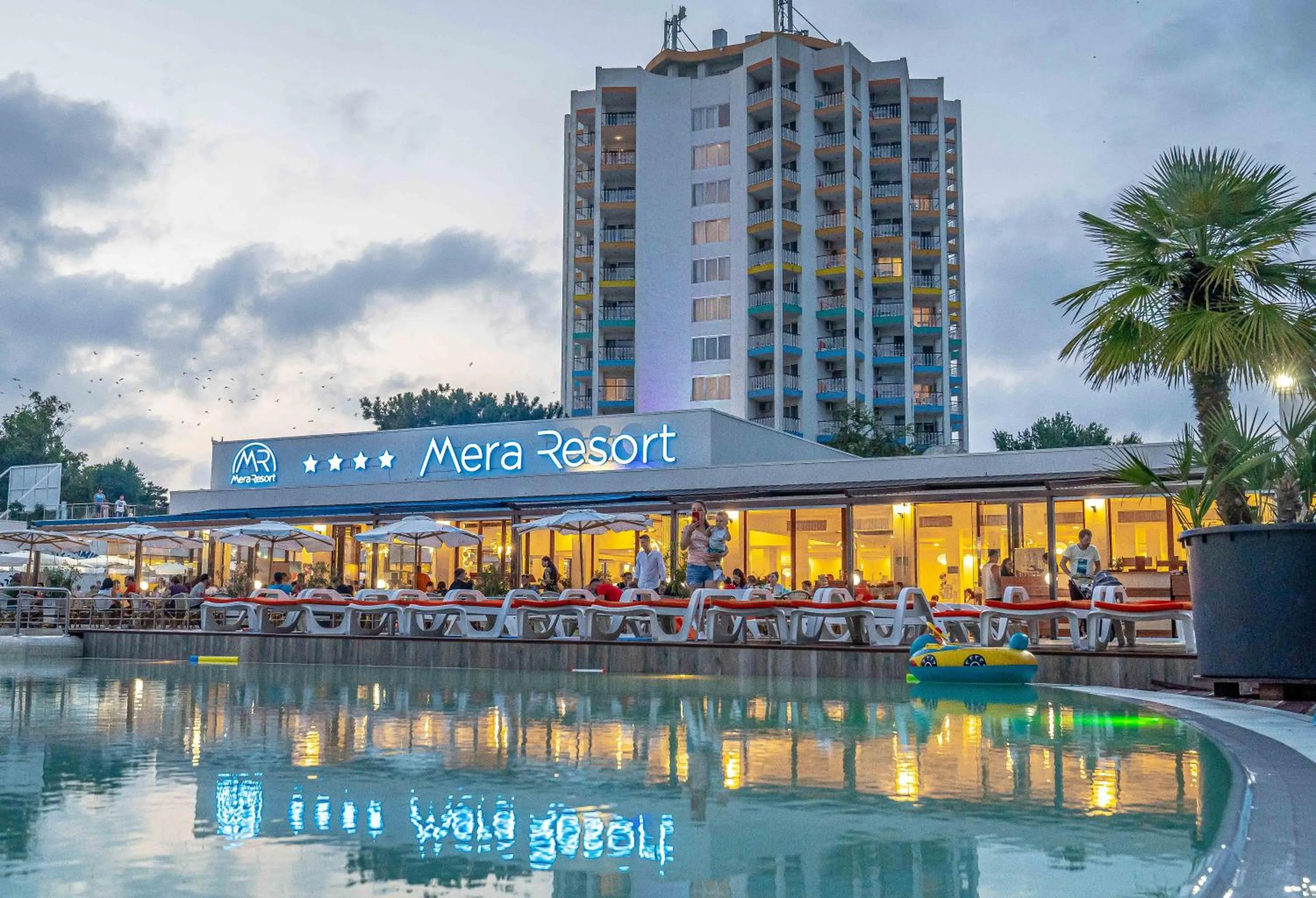 Property building in Mera Resort