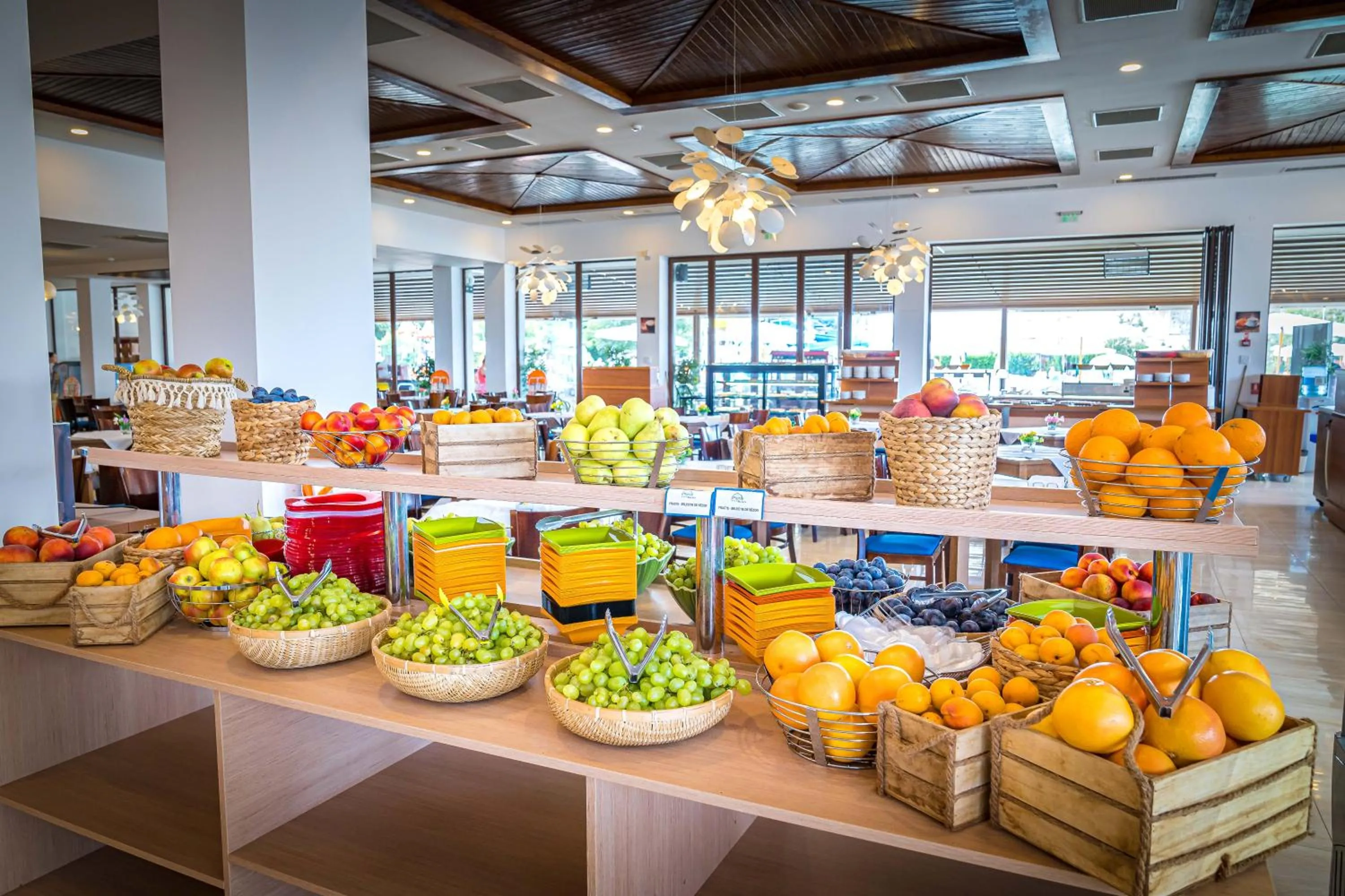 Food in Mera Resort
