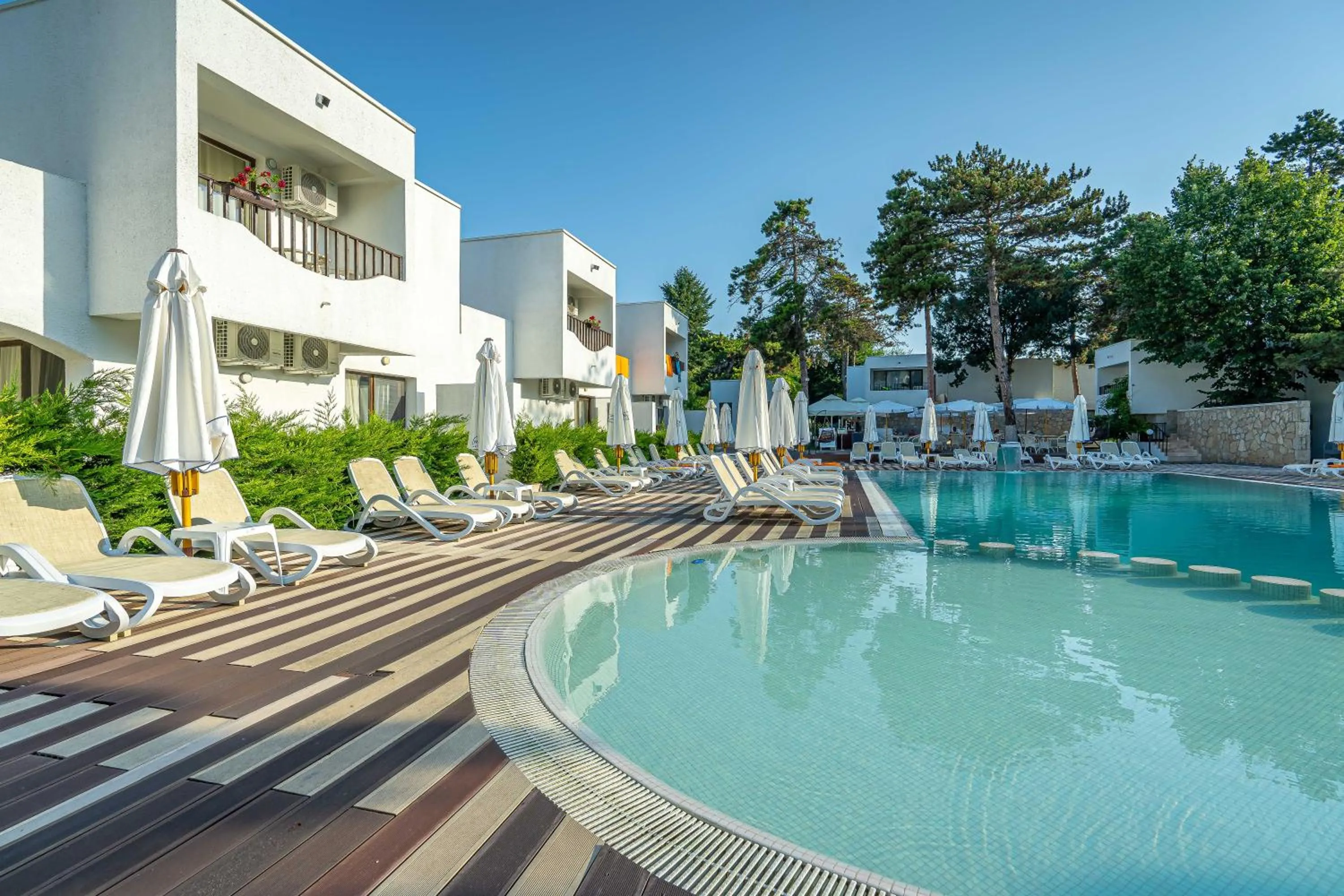 Property building in Mera Resort