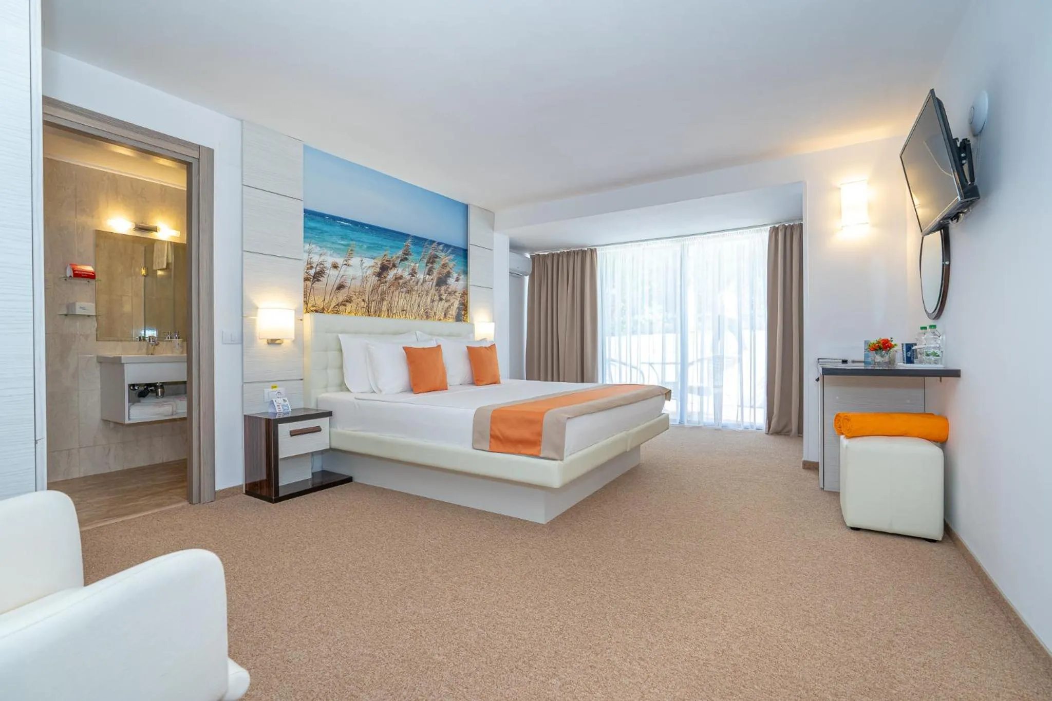 Bed in Mera Resort