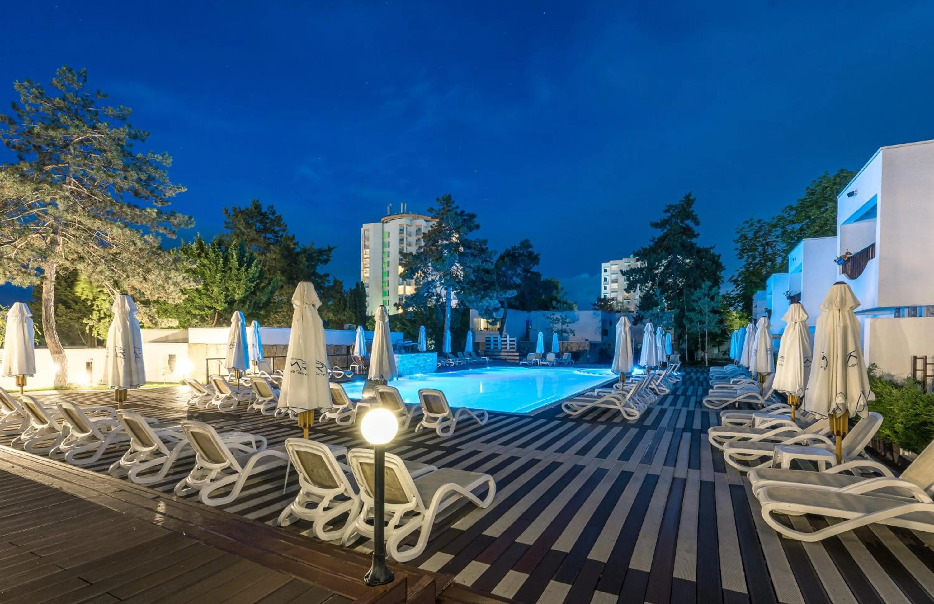 Property building in Mera Resort