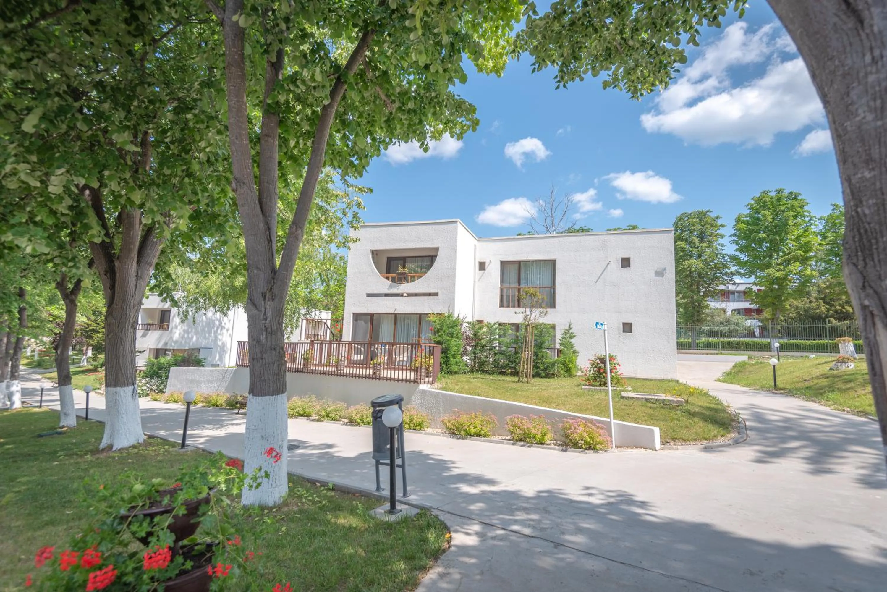 Property building in Mera Resort