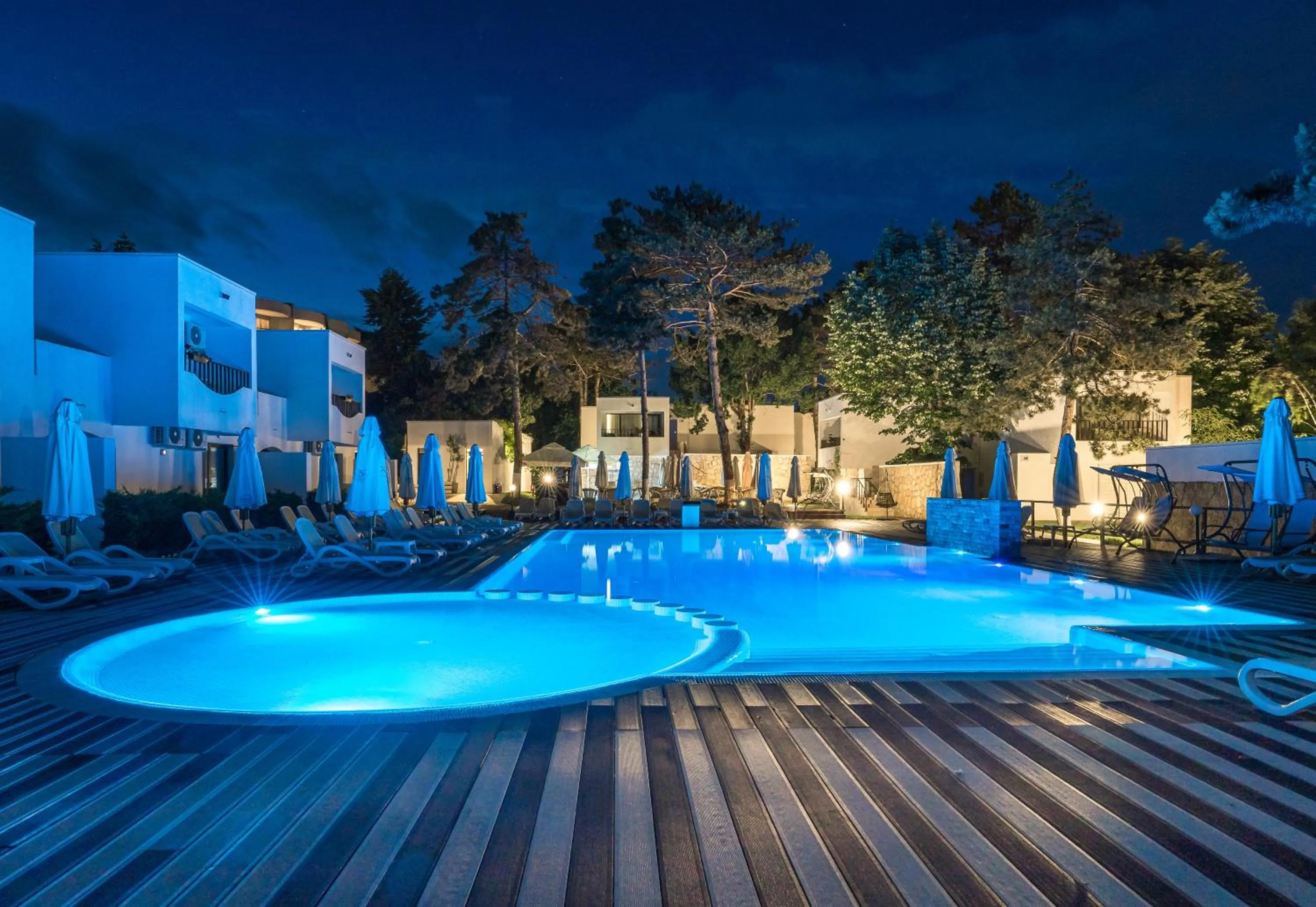 Property building in Mera Resort