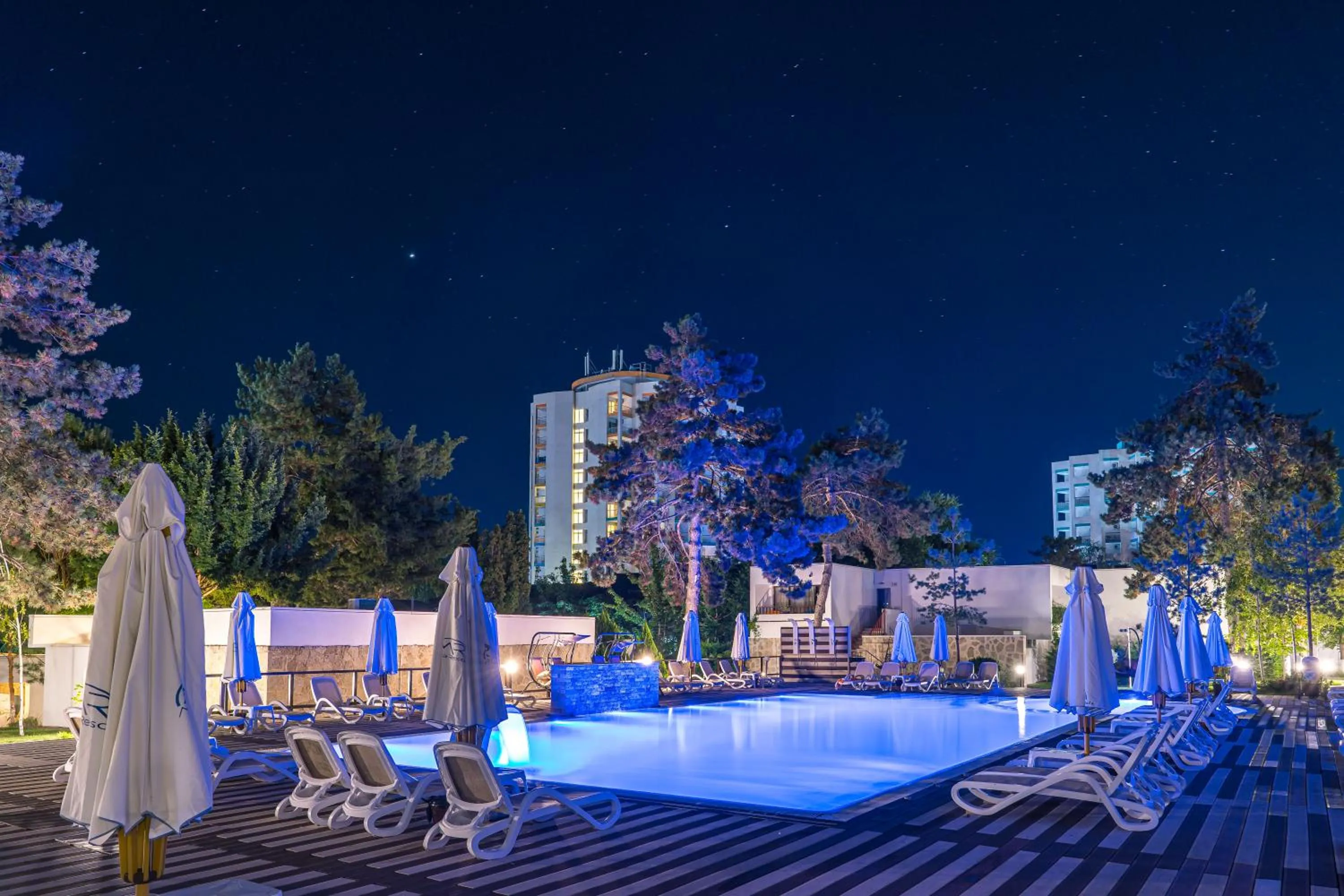 Property building in Mera Resort
