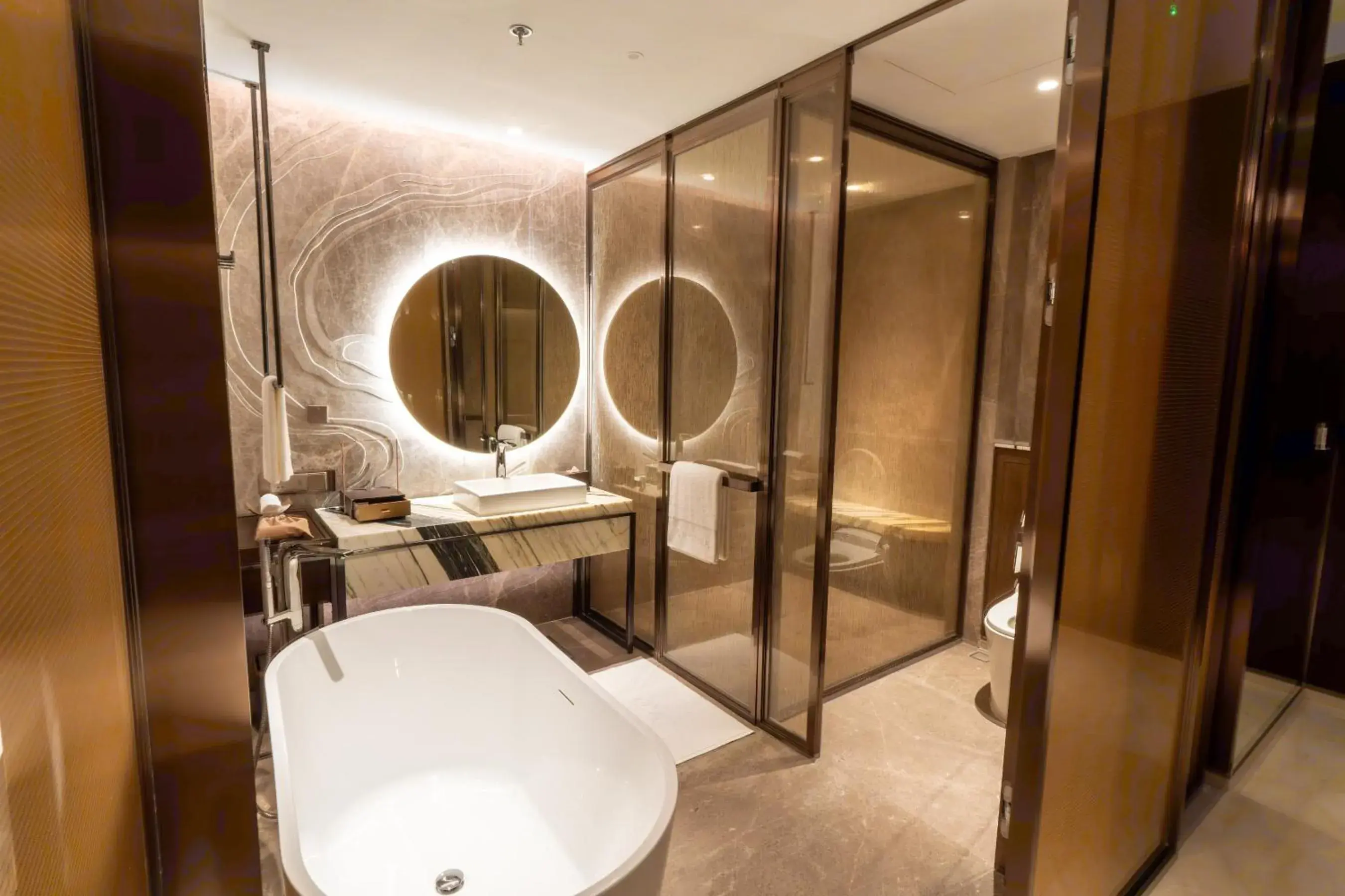 Premier Atrium Twin in Arjuna Solitaire Hotel Premier Atrium Twin in Arjuna Solitaire Hotel