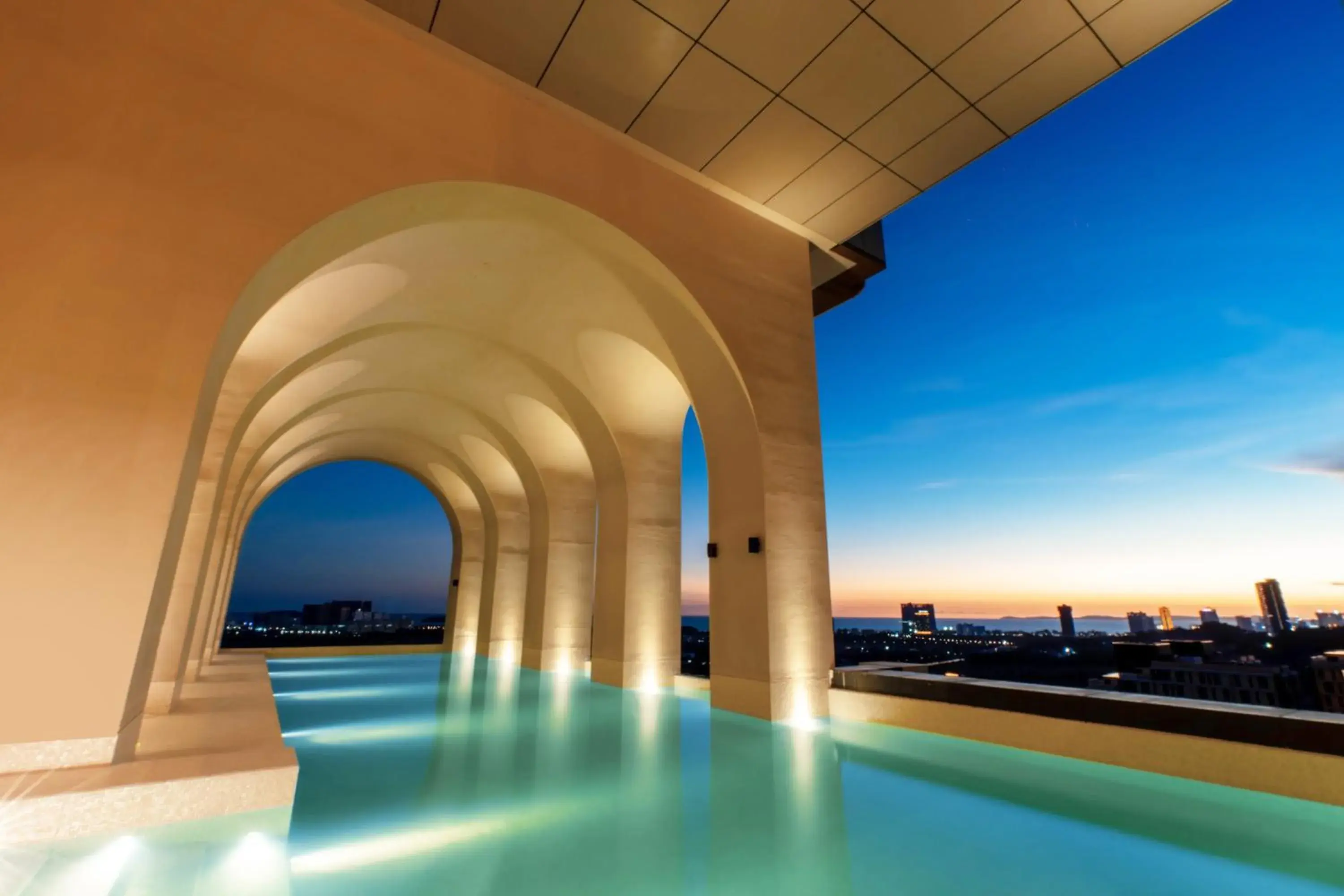 Arjuna Solitaire Hotel Arjuna Solitaire Hotel