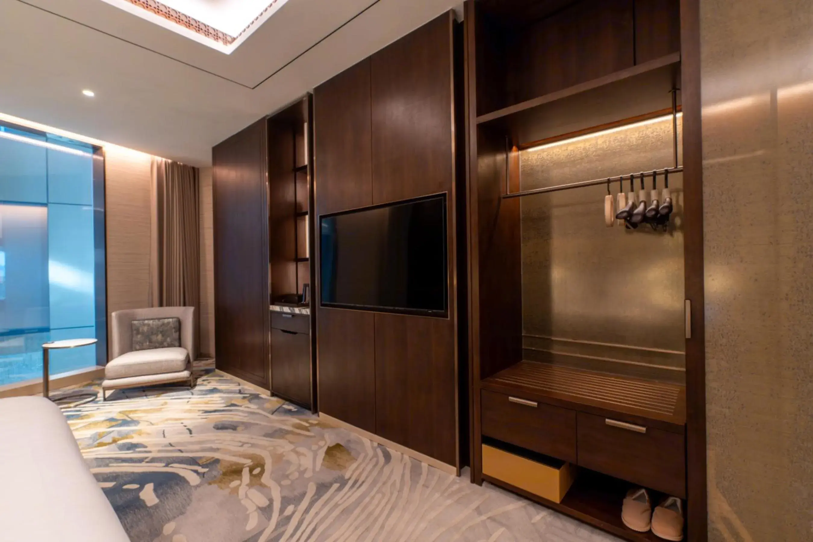 Guests, Bed in Arjuna Solitaire Hotel Guests, Bed in Arjuna Solitaire Hotel