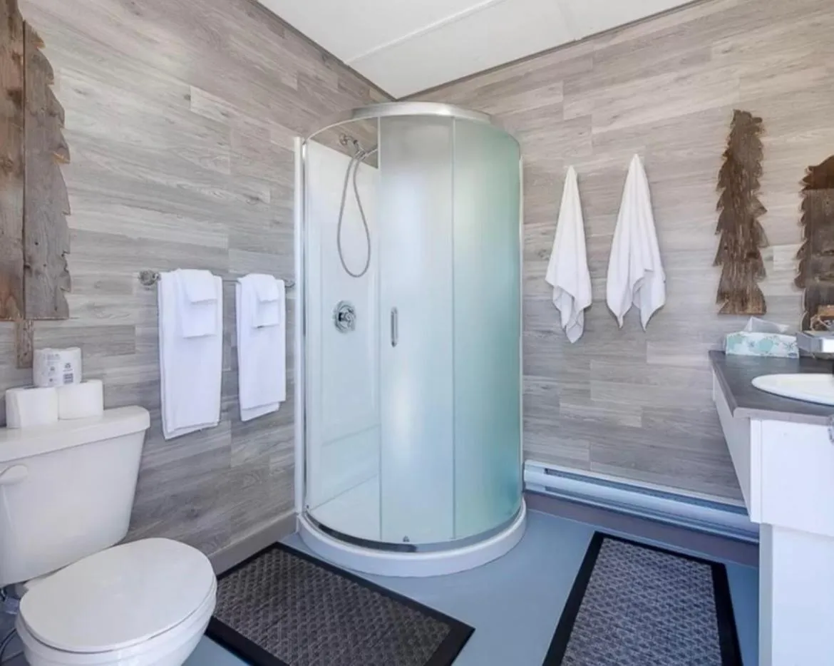 Shower in Prairie Junction Rustic Cabins Stettler