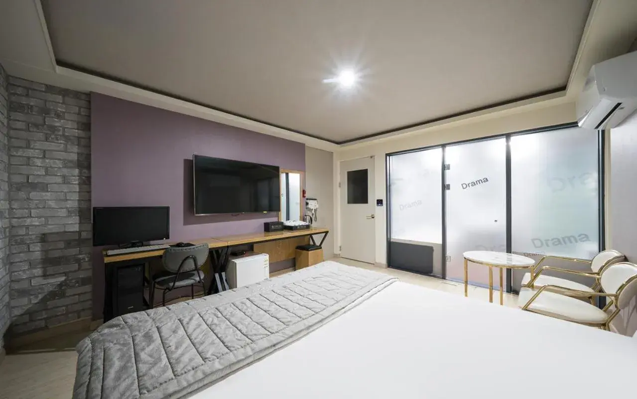 Bed in Daegu Suseong DRAMA Bed in Daegu Suseong DRAMA