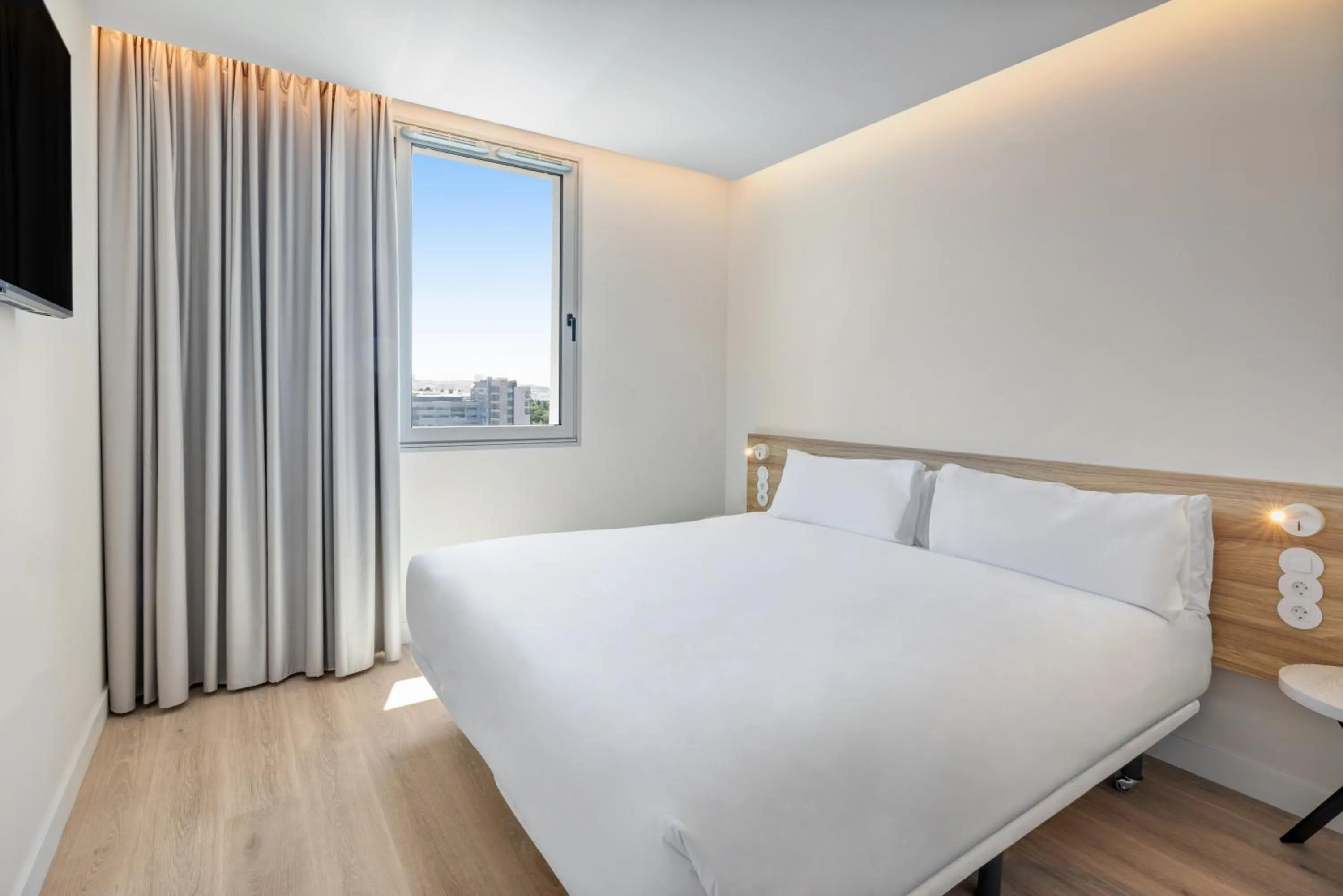 Bed in B&B HOTEL Porto Centro Massarelos