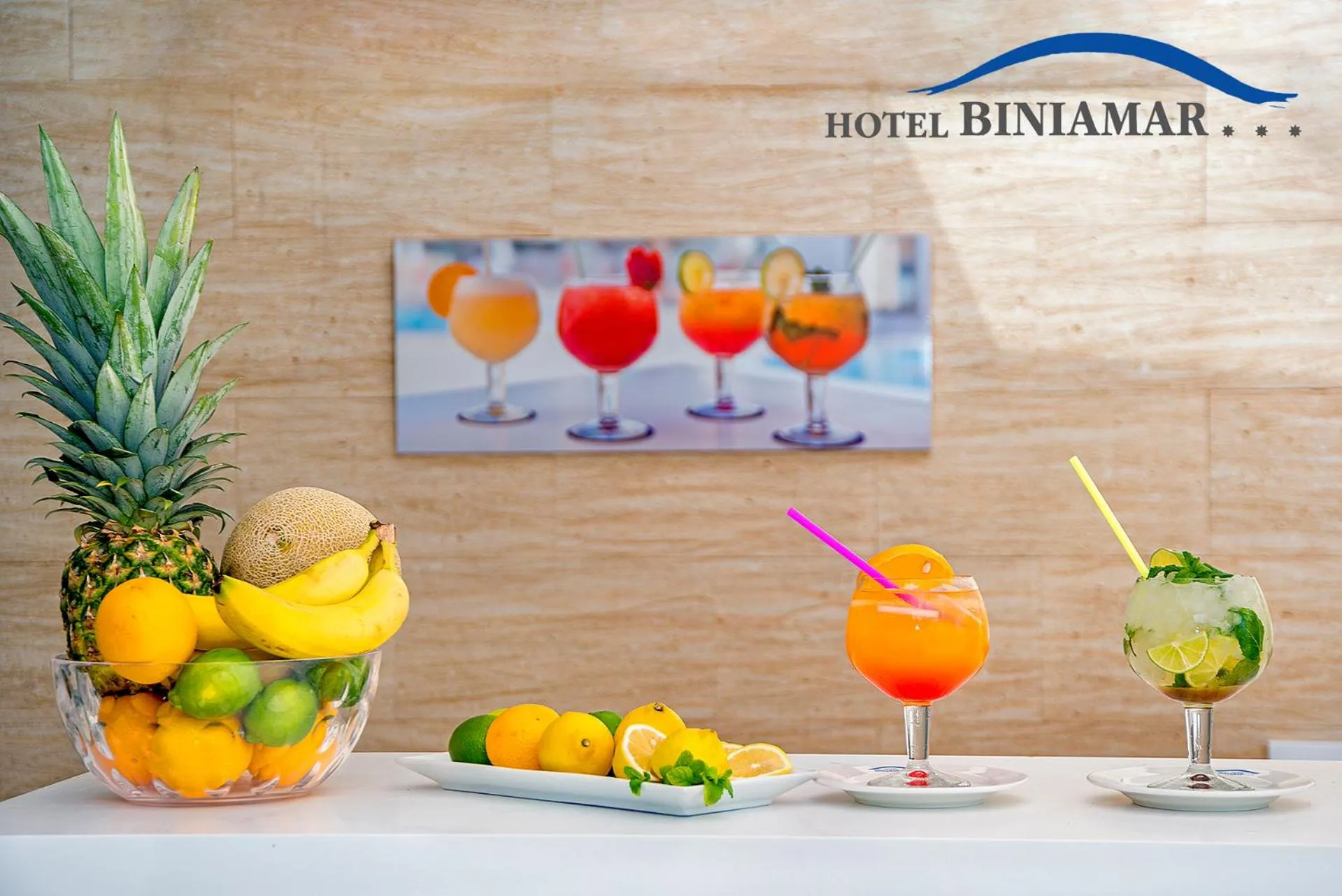 Lounge or bar in Hotel Biniamar