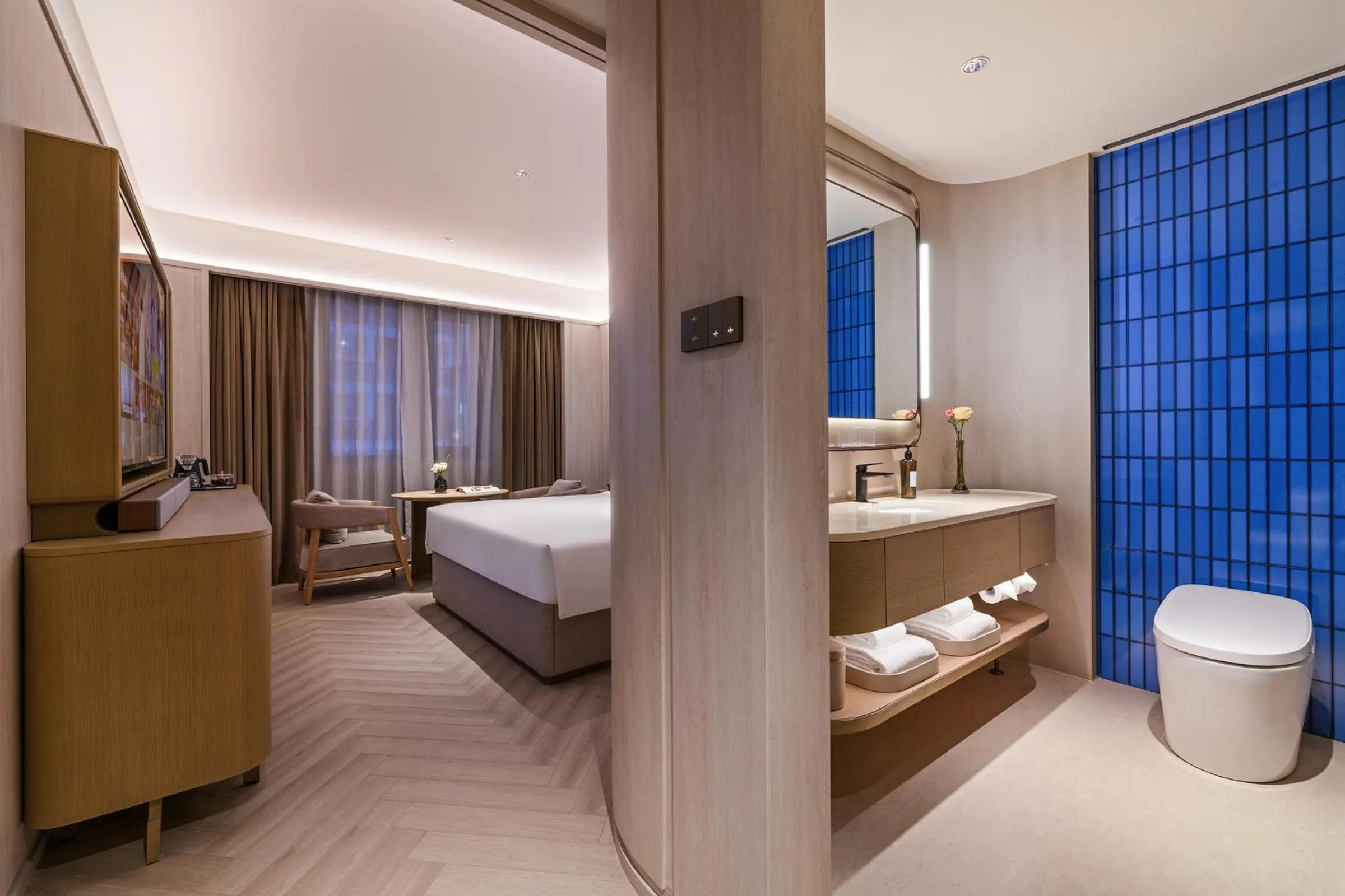 Bathroom in Crystal Orange Beijing Tiantan hospital and Head quarters Hotel