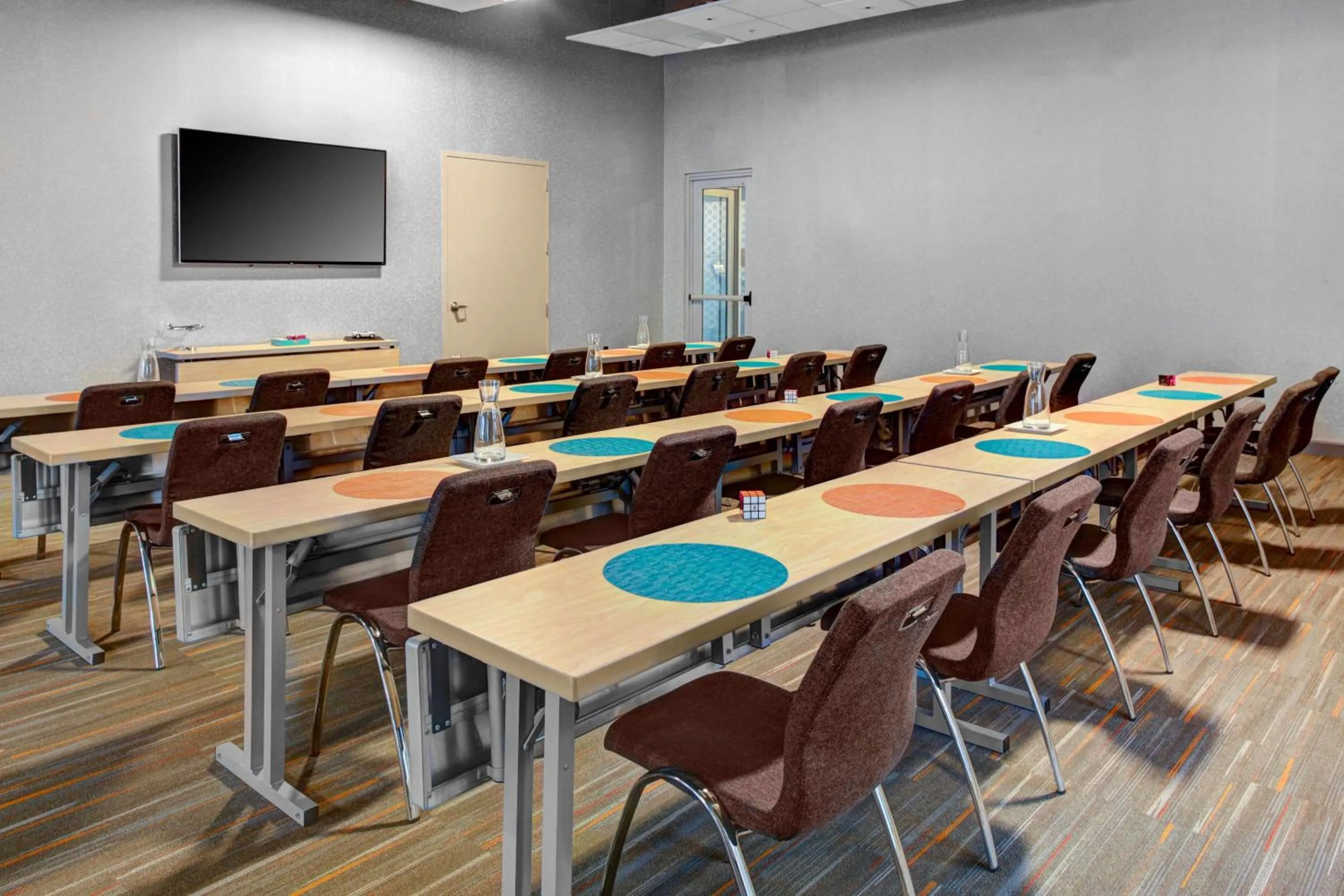 Meeting/conference room in Aloft Raleigh Durham Airport Brier Creek
