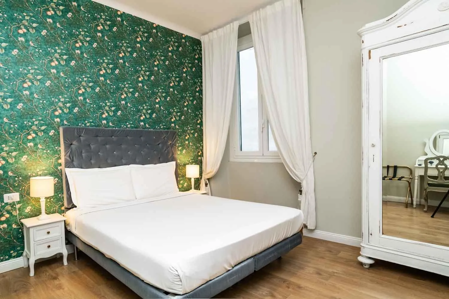 Bed in La Piazzetta Rooms & Apartments