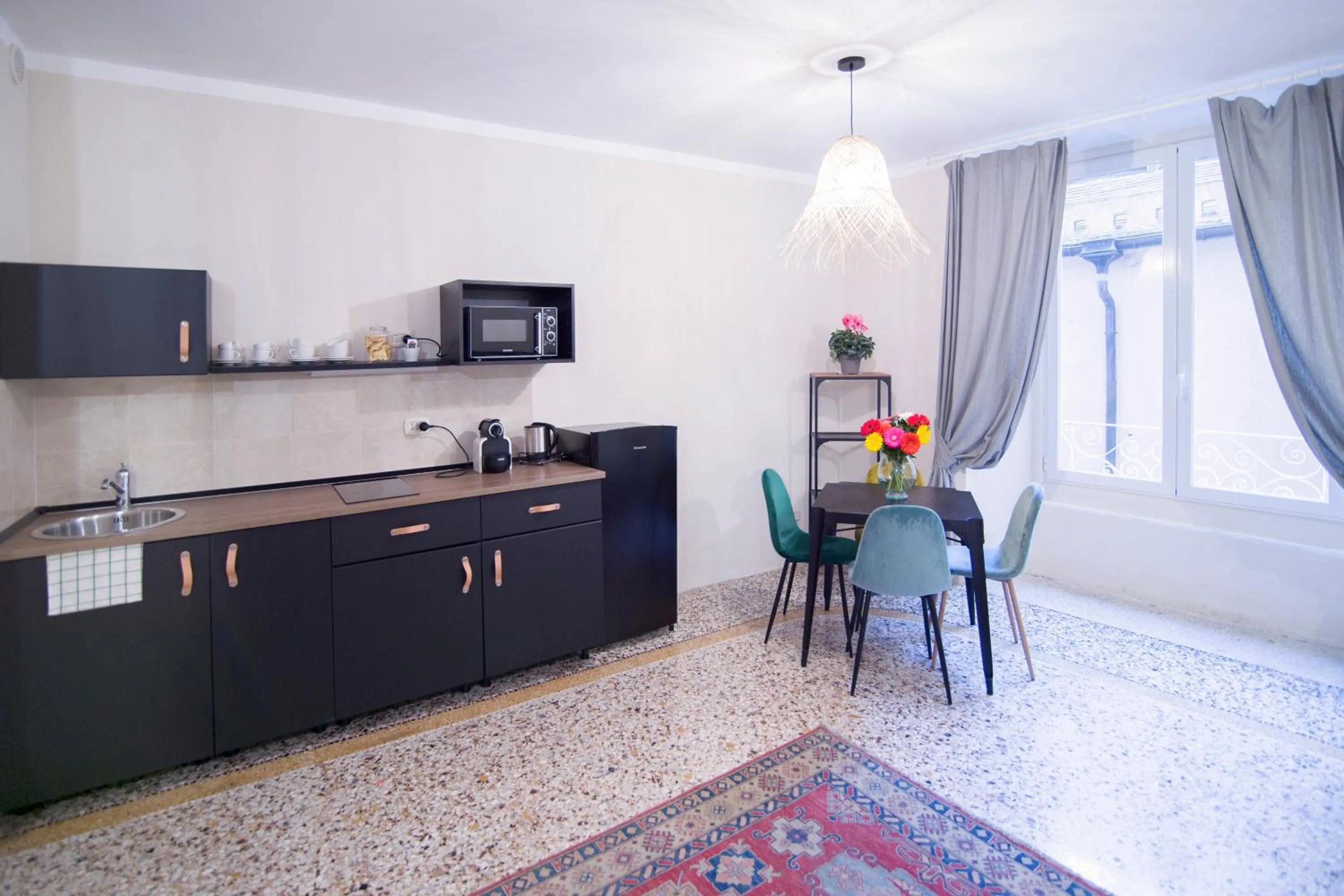 La Piazzetta Rooms & Apartments