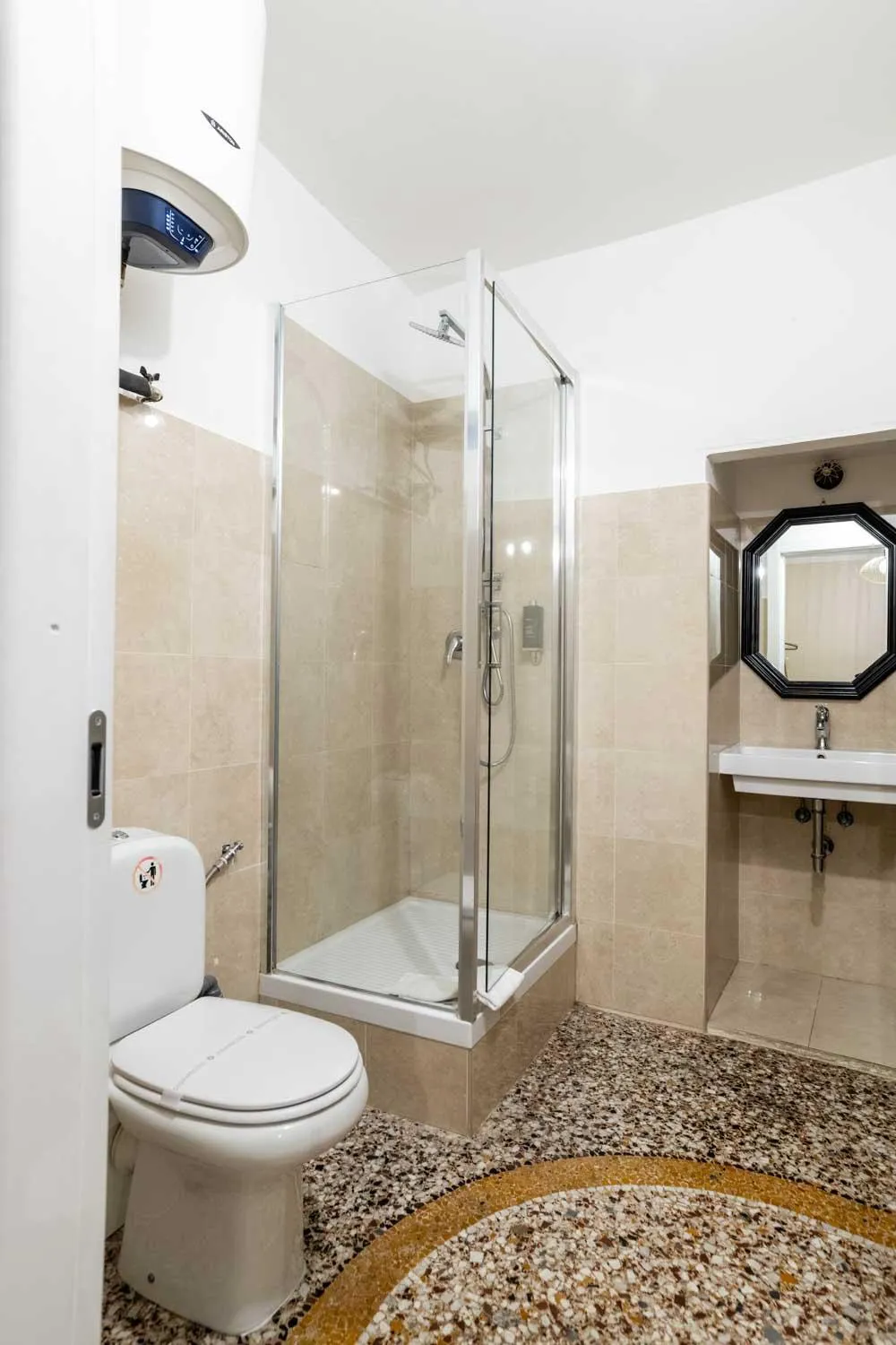 La Piazzetta Rooms & Apartments
