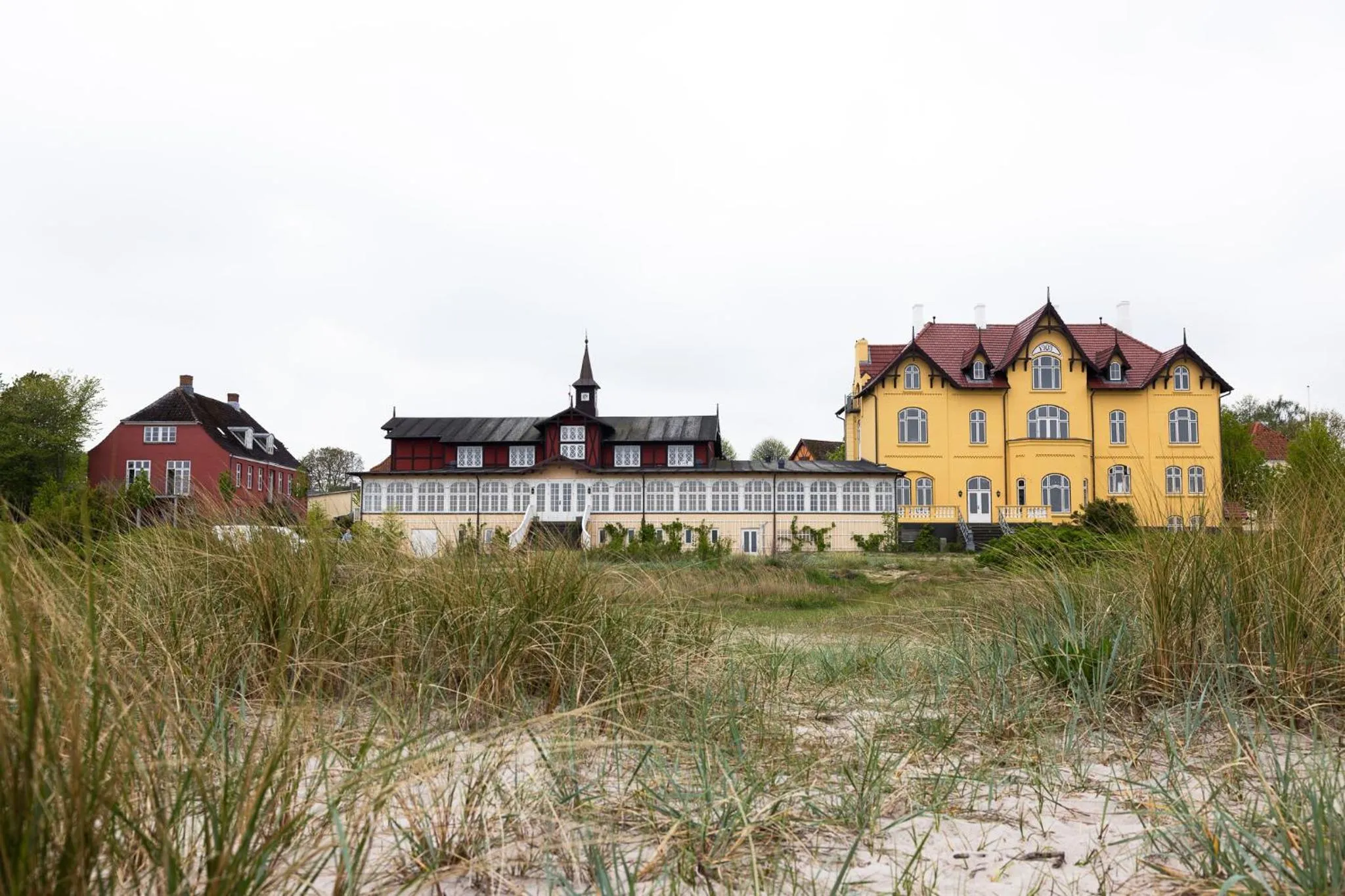 Property building in Aarøsund Badehotel