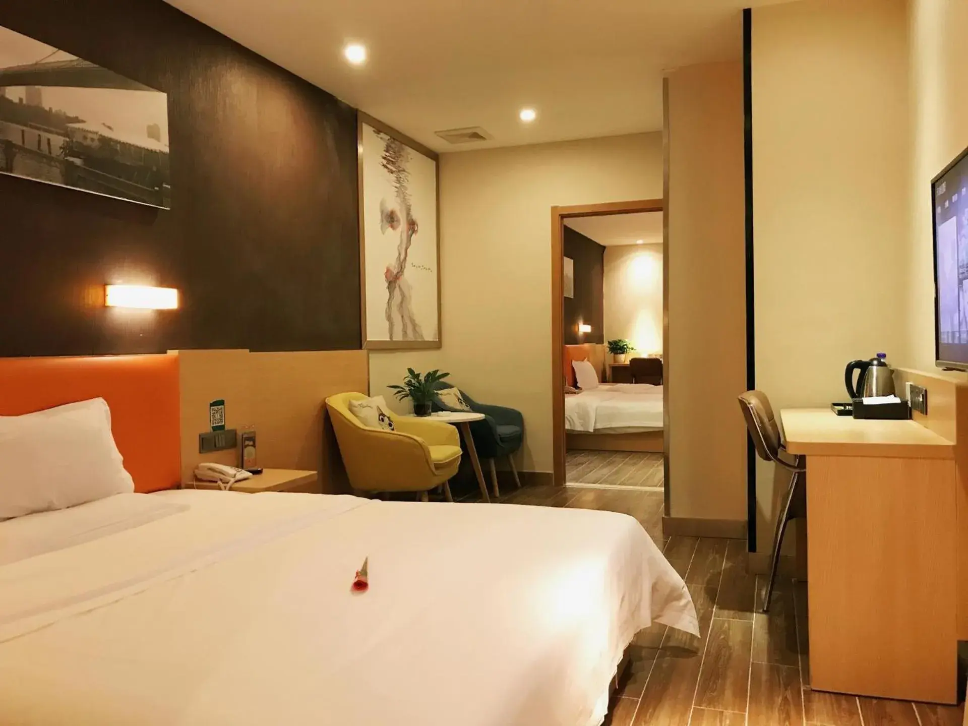 Bed in 7Days Premium Nanjing Xinjiekou Subway Station Bed in 7Days Premium Nanjing Xinjiekou Subway Station