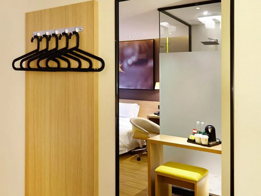 Decorative detail in 7Days Premium Nanjing Xinjiekou Subway Station