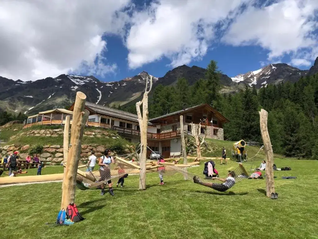 Rifugio Lo Scoiattolo Rifugio Lo Scoiattolo