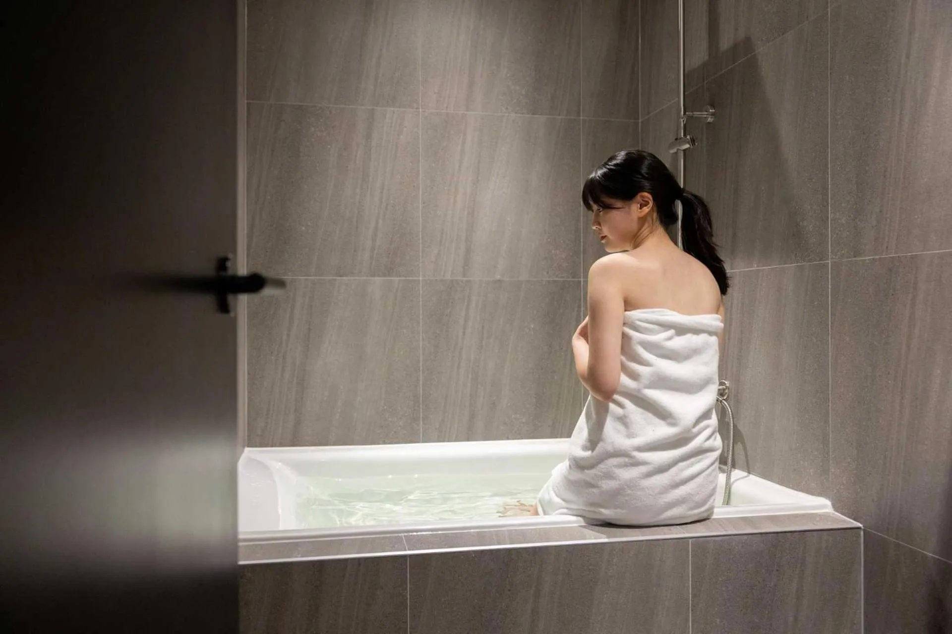 Hot Tub in Anook Hotel and Spa Daejeon Yuseong