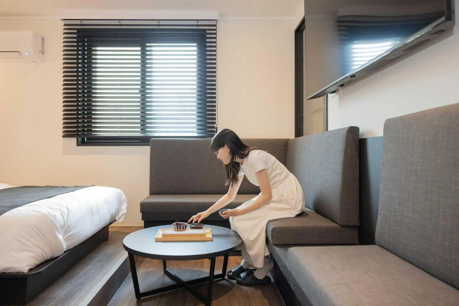 Seating area, Bed in Anook Hotel and Spa Daejeon Yuseong