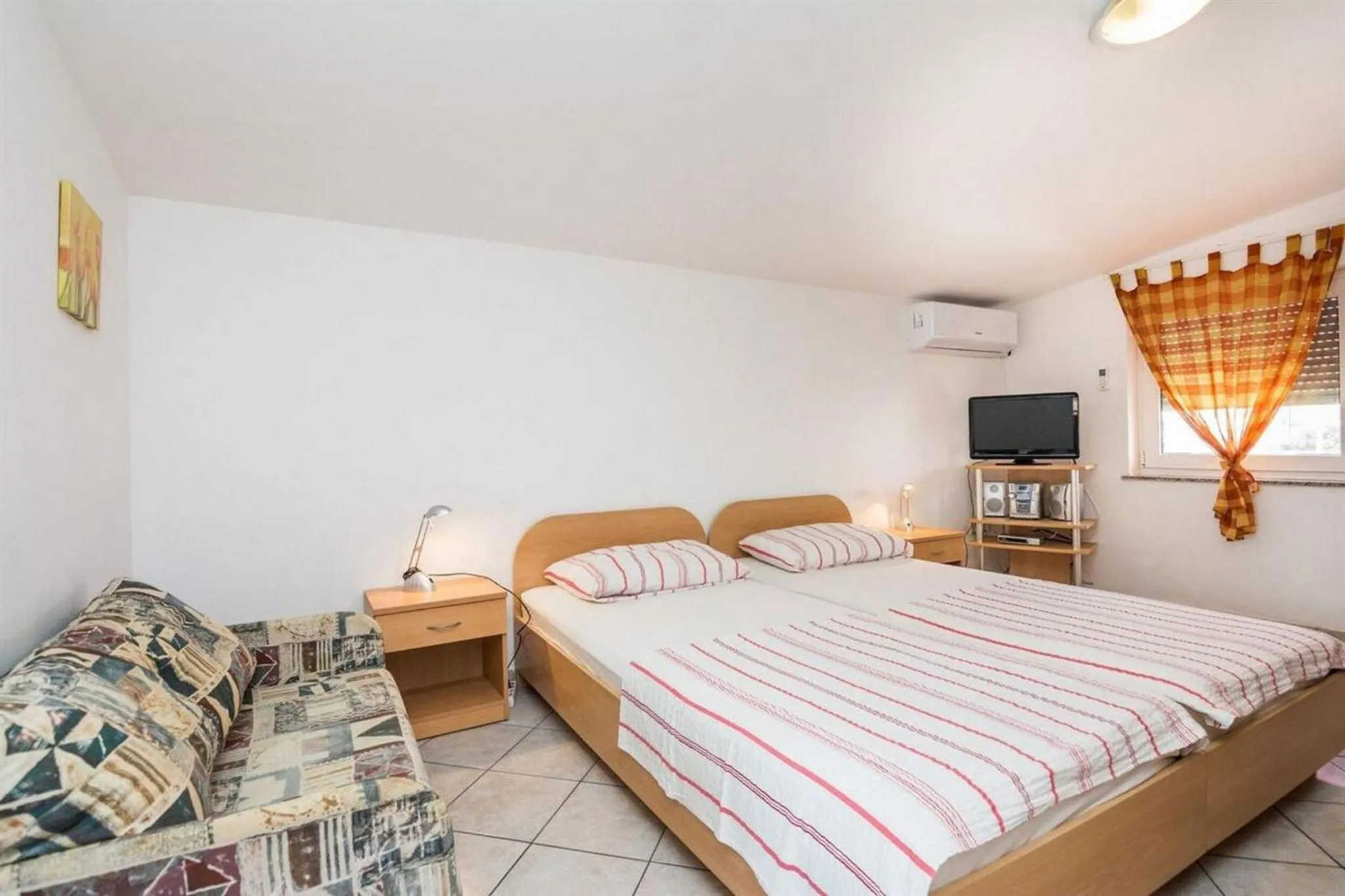 Bed in Apartments Delic-Pejic
