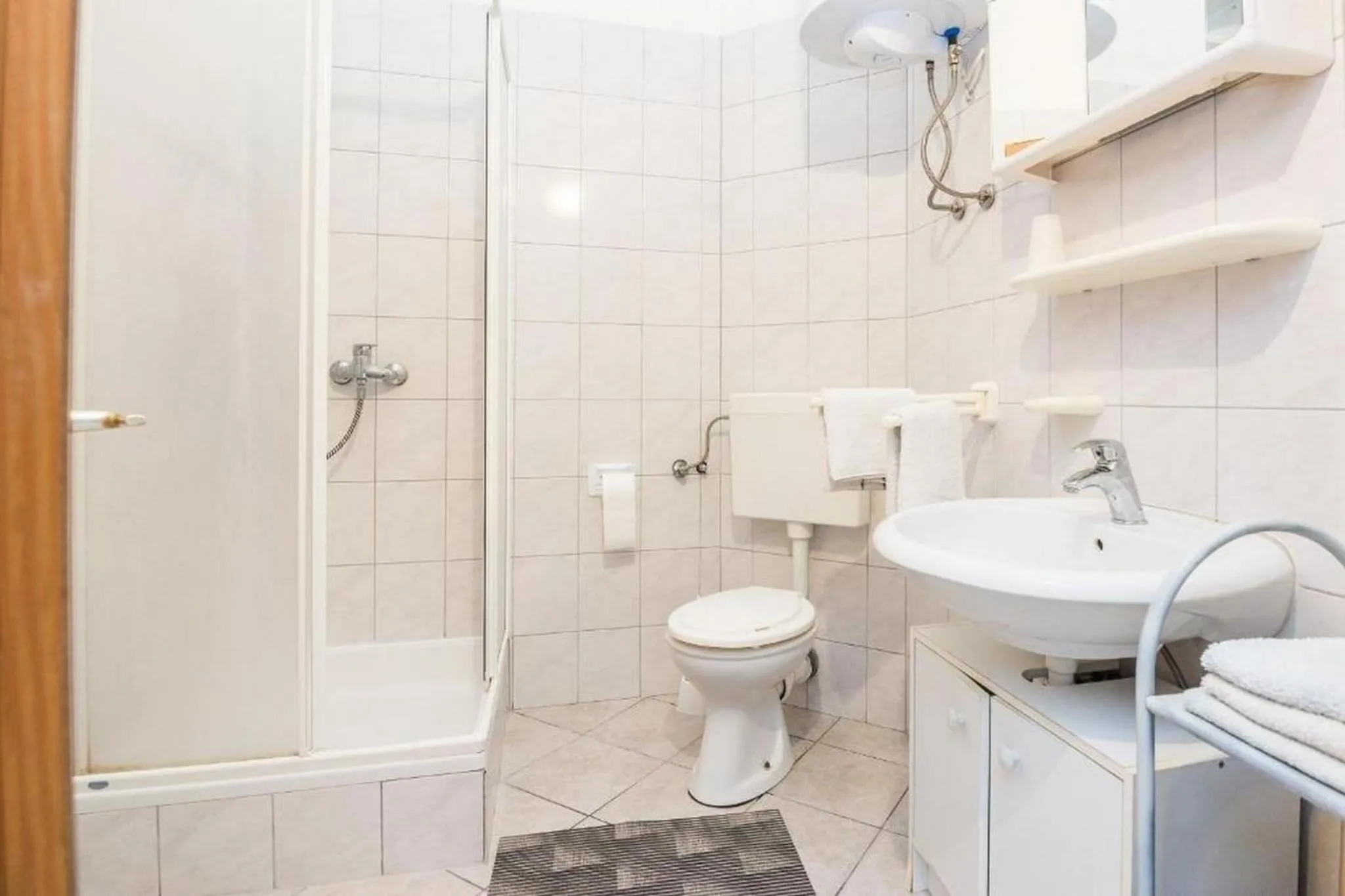 Shower in Apartments Delic-Pejic