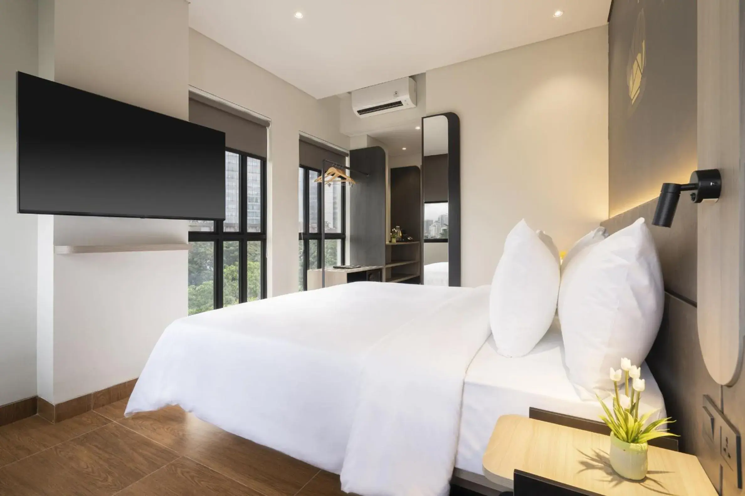 Deluxe Double Room in ROOMS INC Sudirman Jakarta Deluxe Double Room in ROOMS INC Sudirman Jakarta