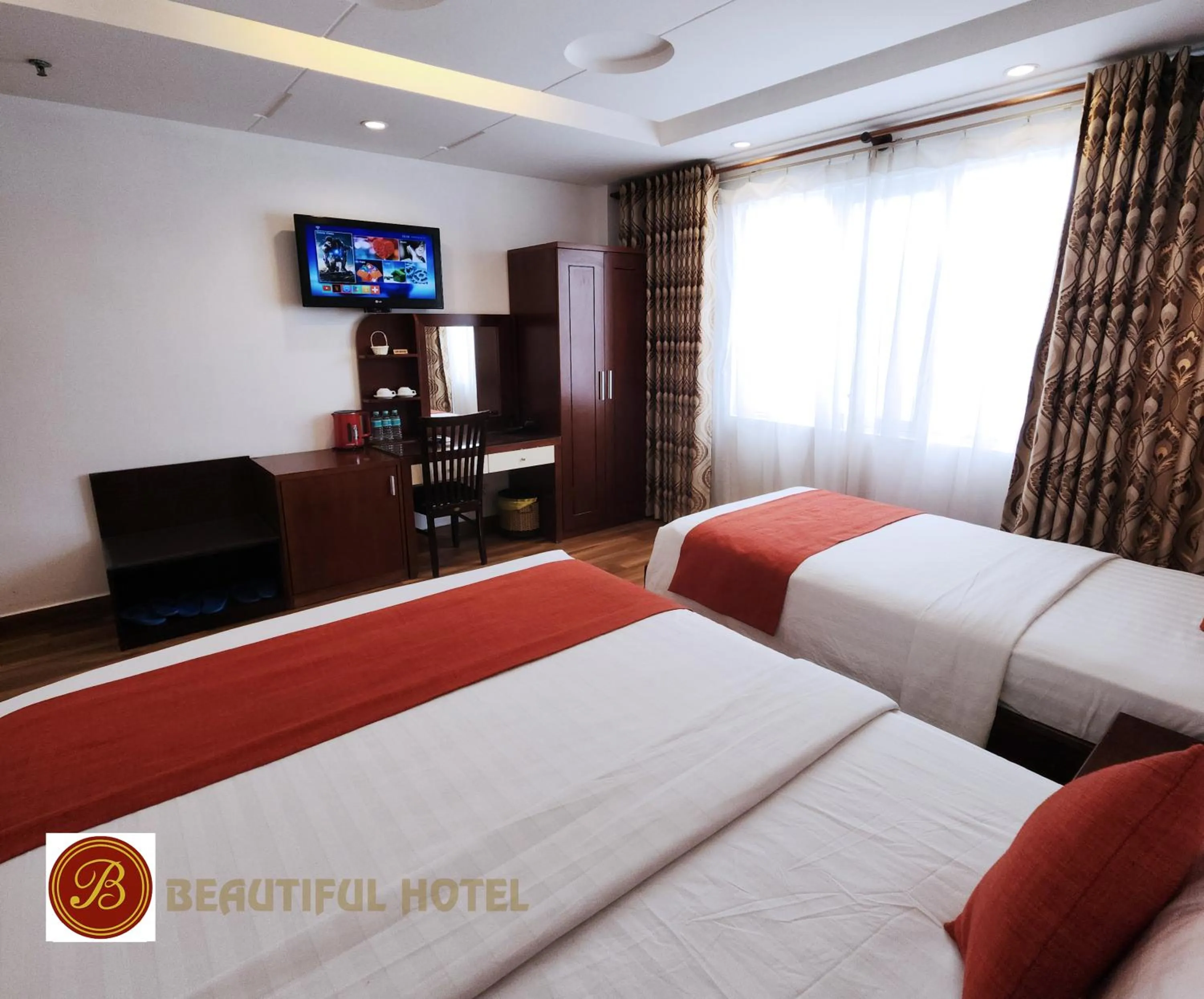 Bed in Beautiful Hotel Bui vien