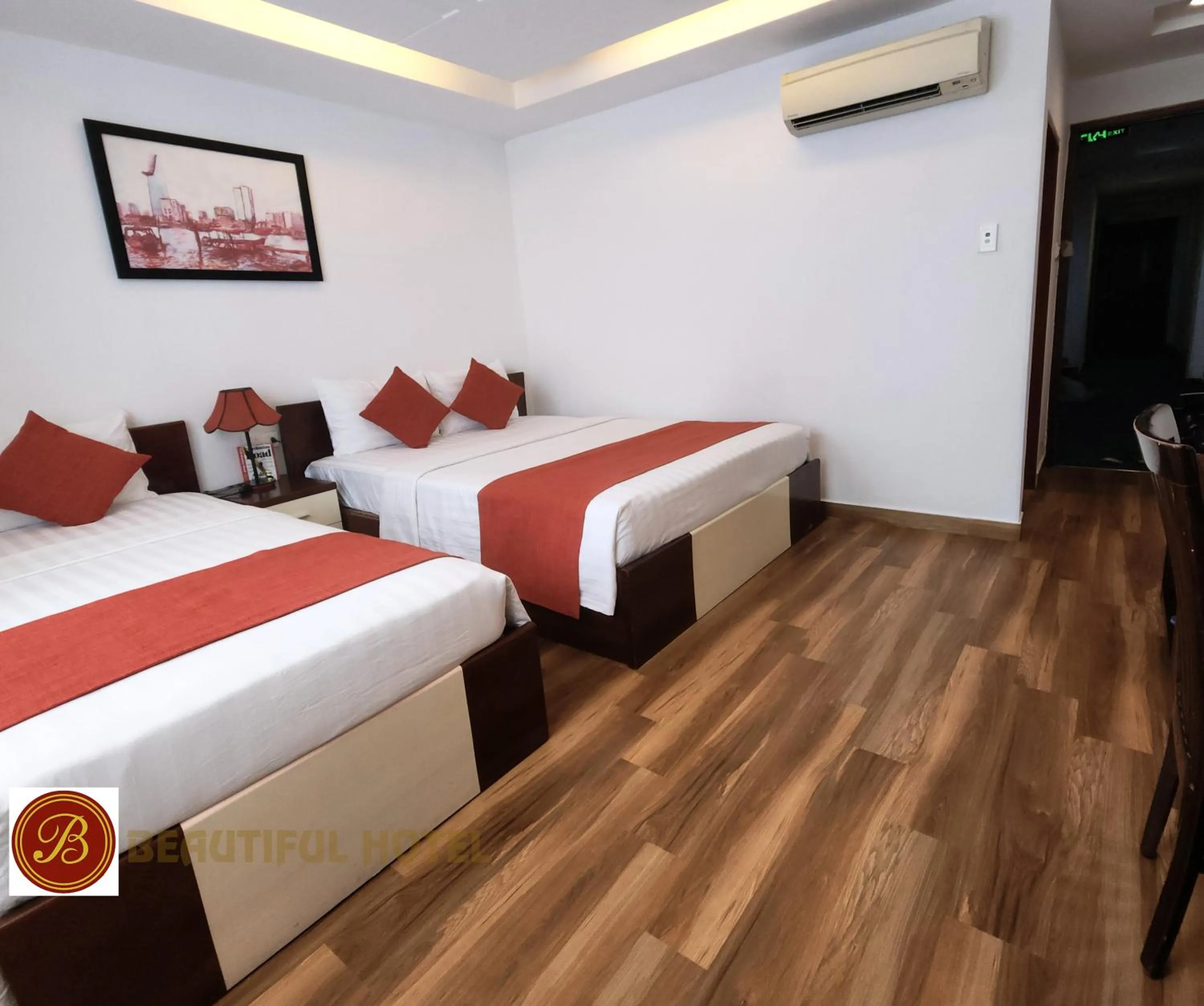 Bed in Beautiful Hotel Bui vien