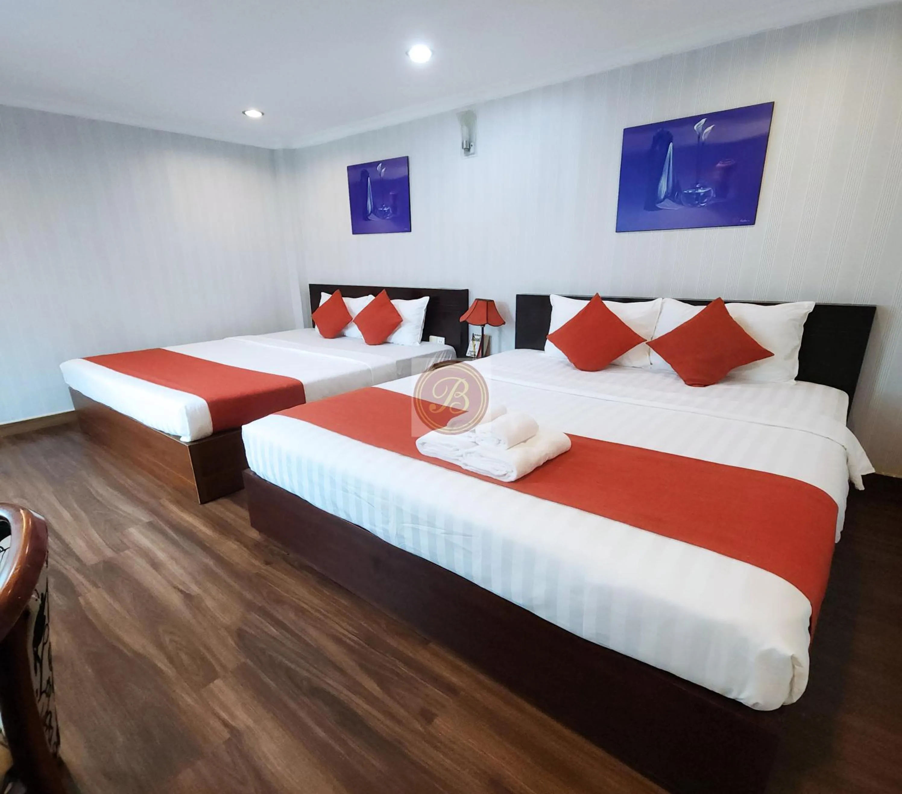 Bed in Beautiful Hotel Bui vien