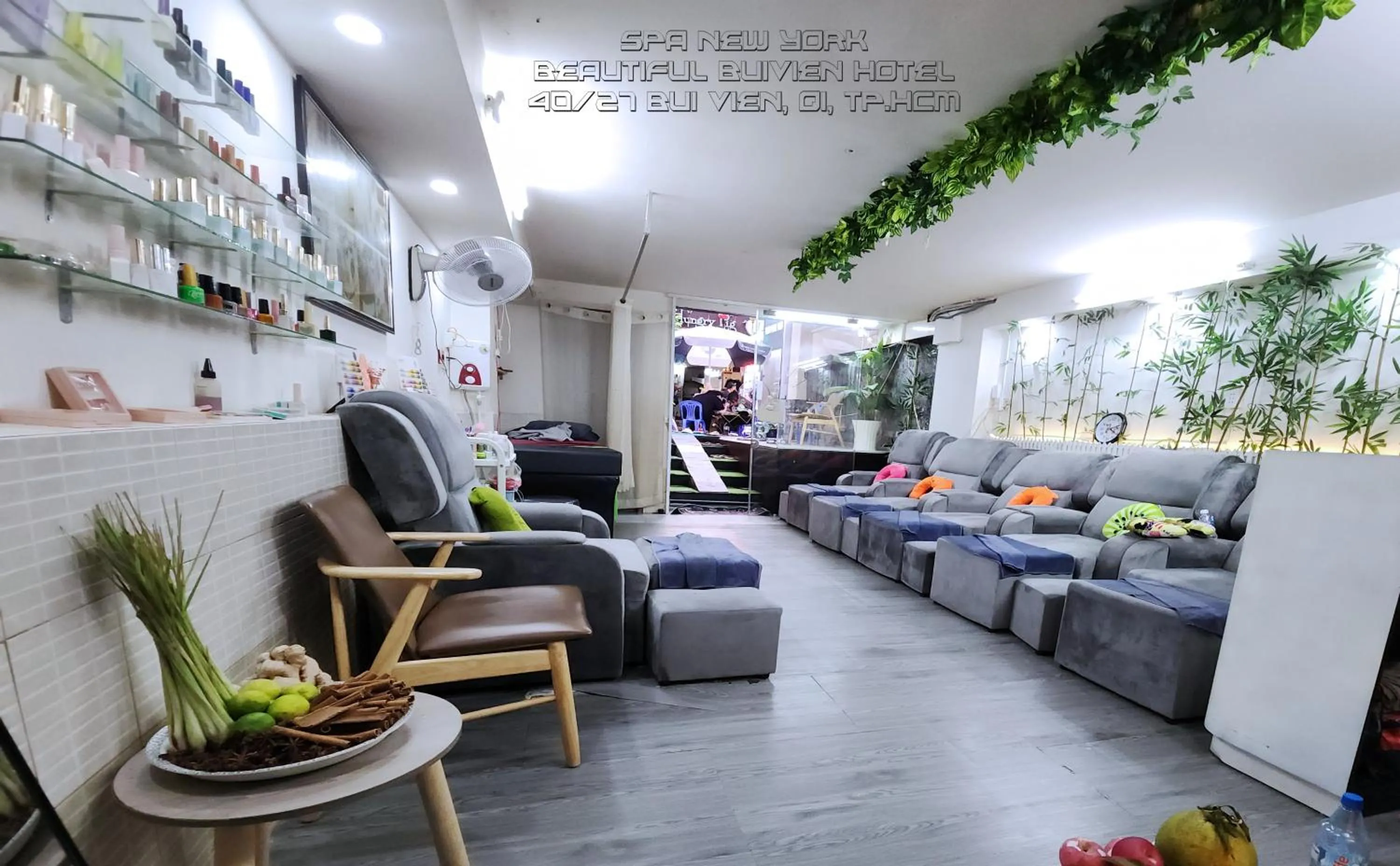 Massage in Beautiful Hotel Bui vien