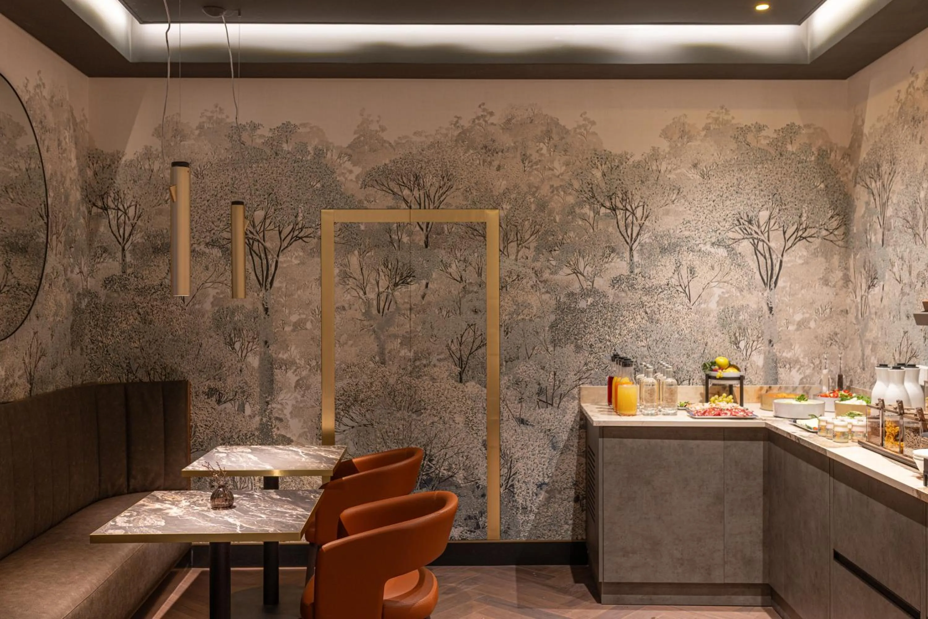 Buffet breakfast in Palazzo 4 Fontane 12