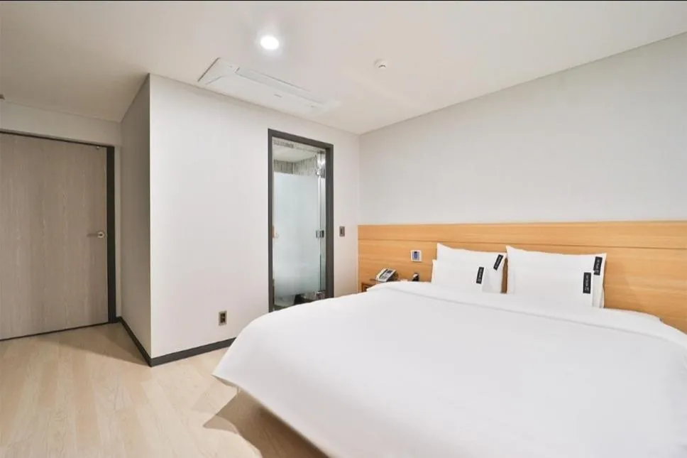 Bed in Jinhae 701 Hotel