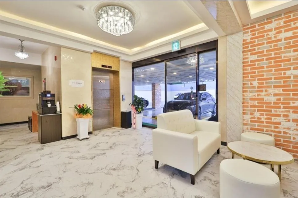 Jinhae 701 Hotel
