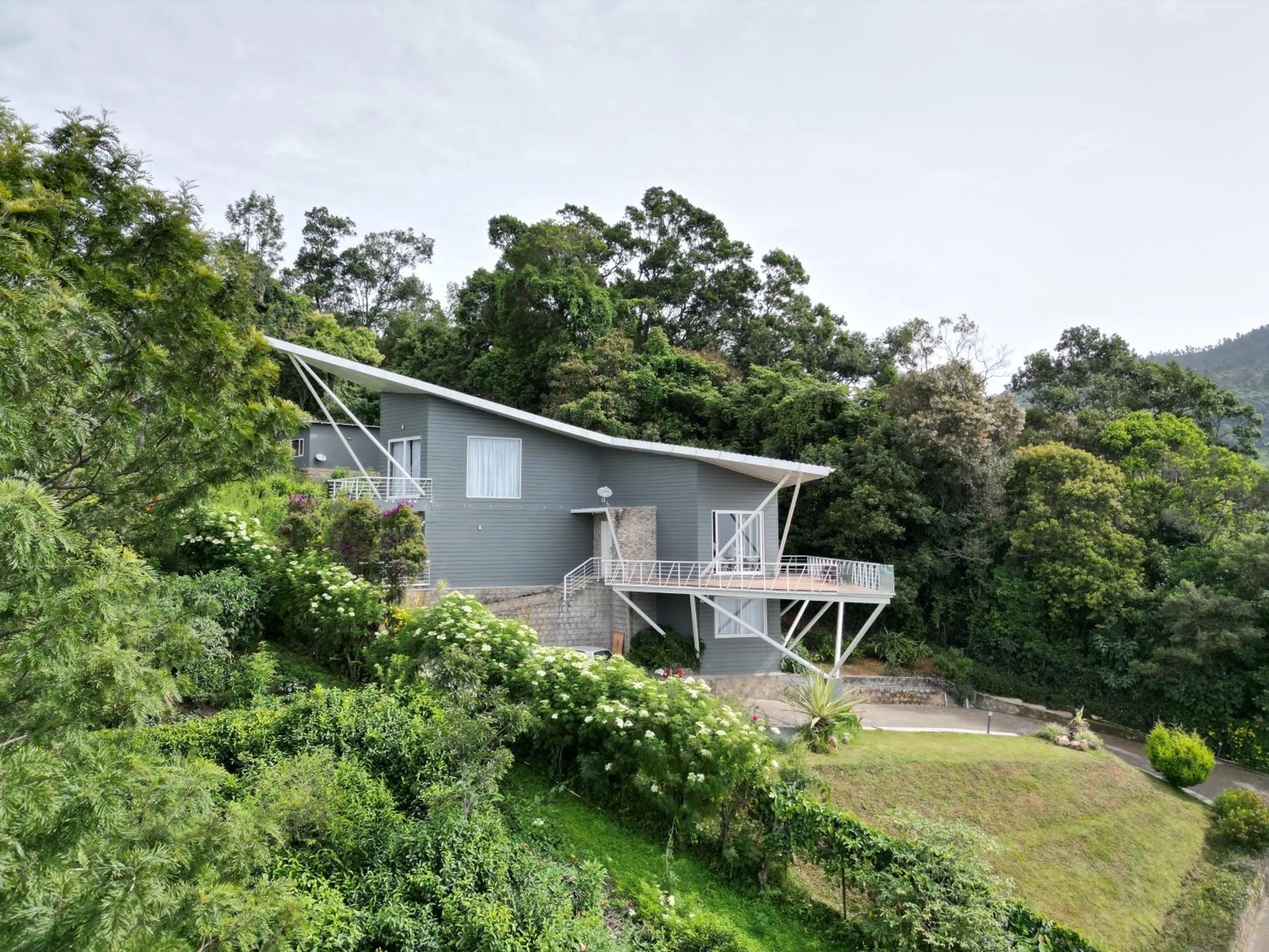 Property building in Ibex Resorts, Coonoor - Tapas