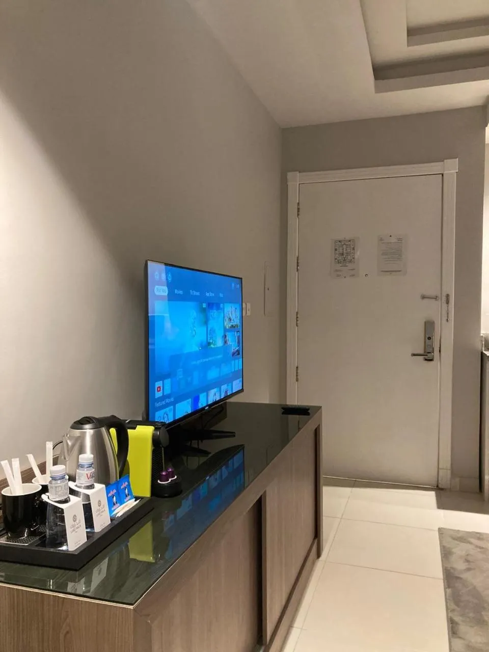 TV and multimedia in Land Walk Al Aqiq