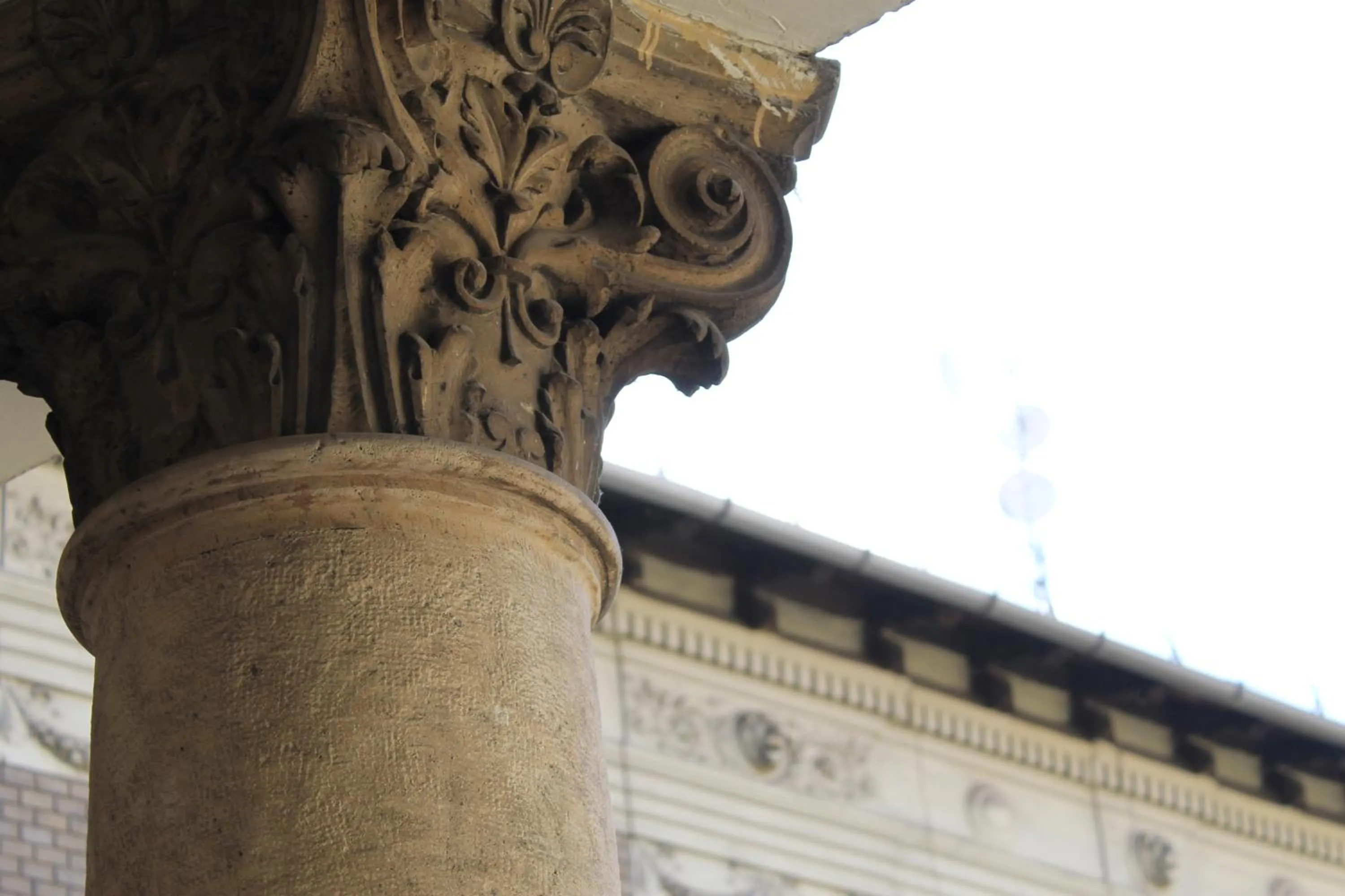 Decorative detail in Omega Guesthouse Budapest