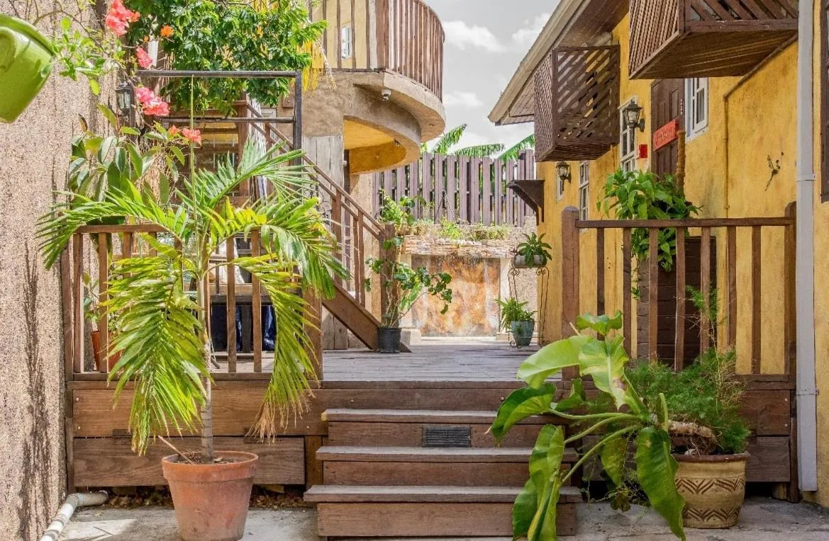 One32 Guest House