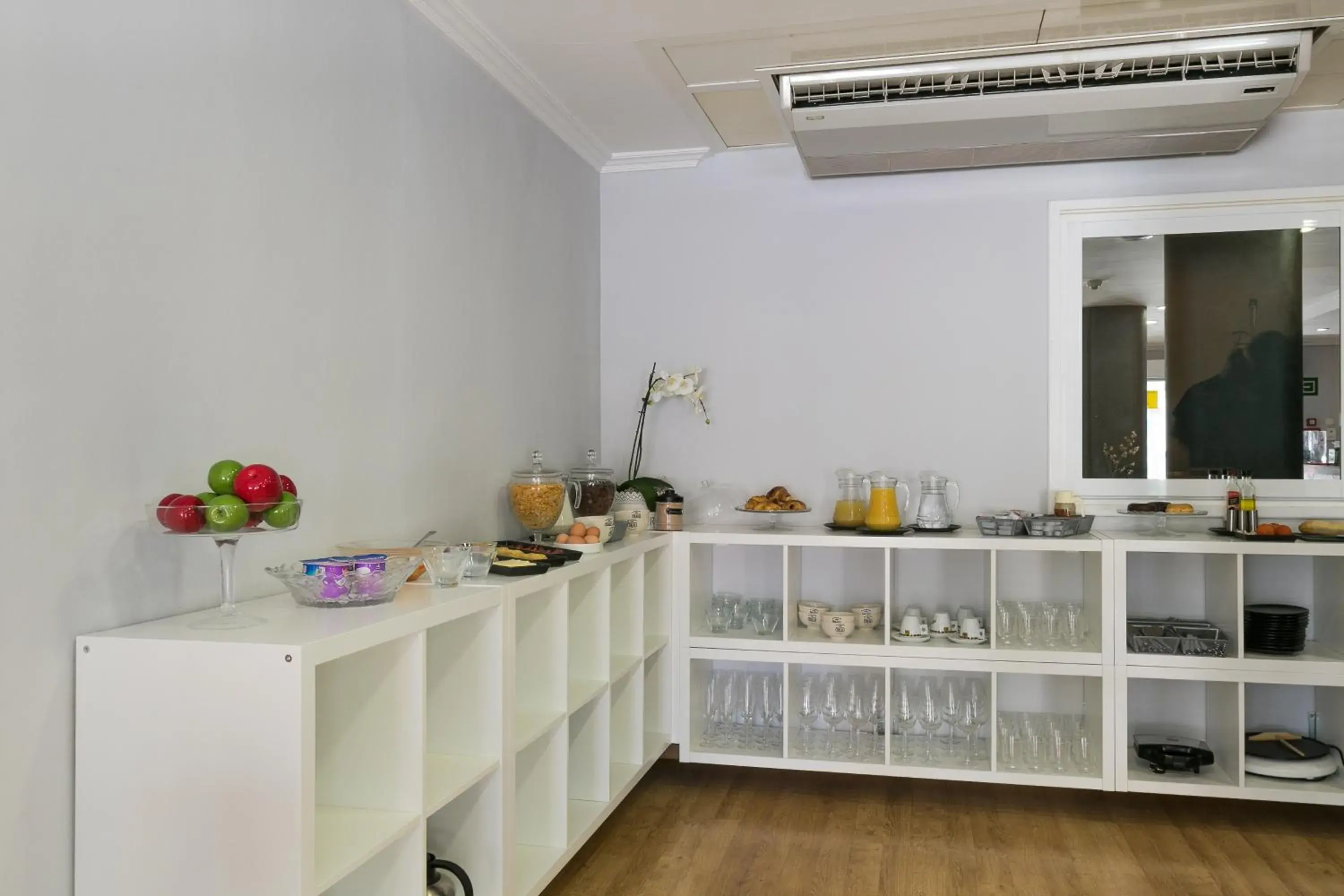 Food in Hotel 139 Food in Hotel 139