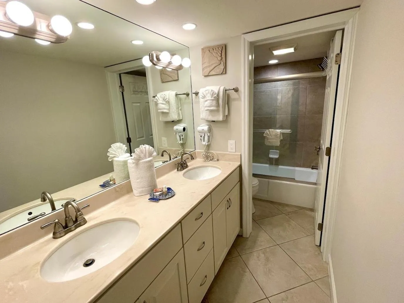 Bathroom in Sanibel Siesta on the Beach