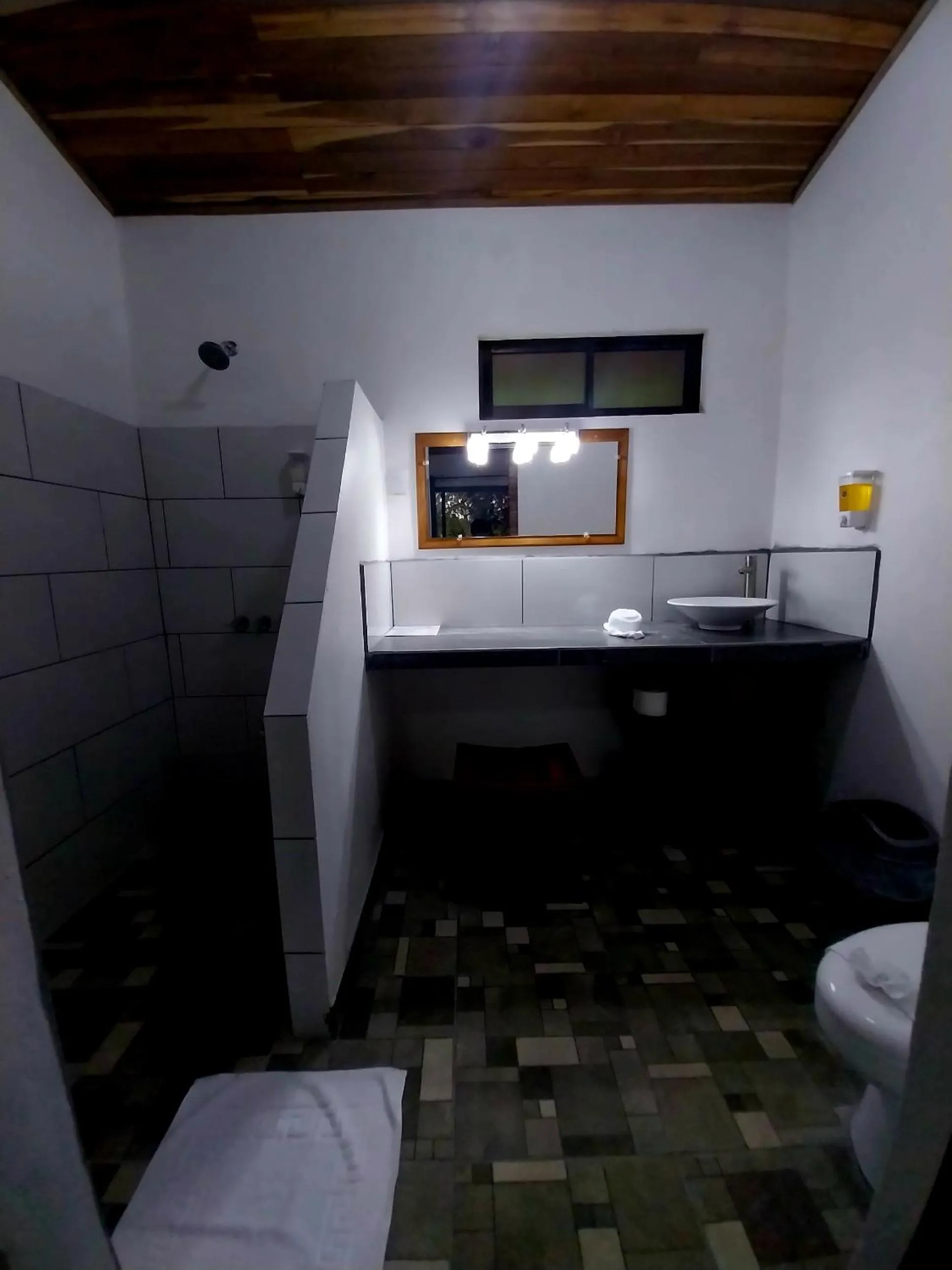 Bathroom in Belcruz family lodge