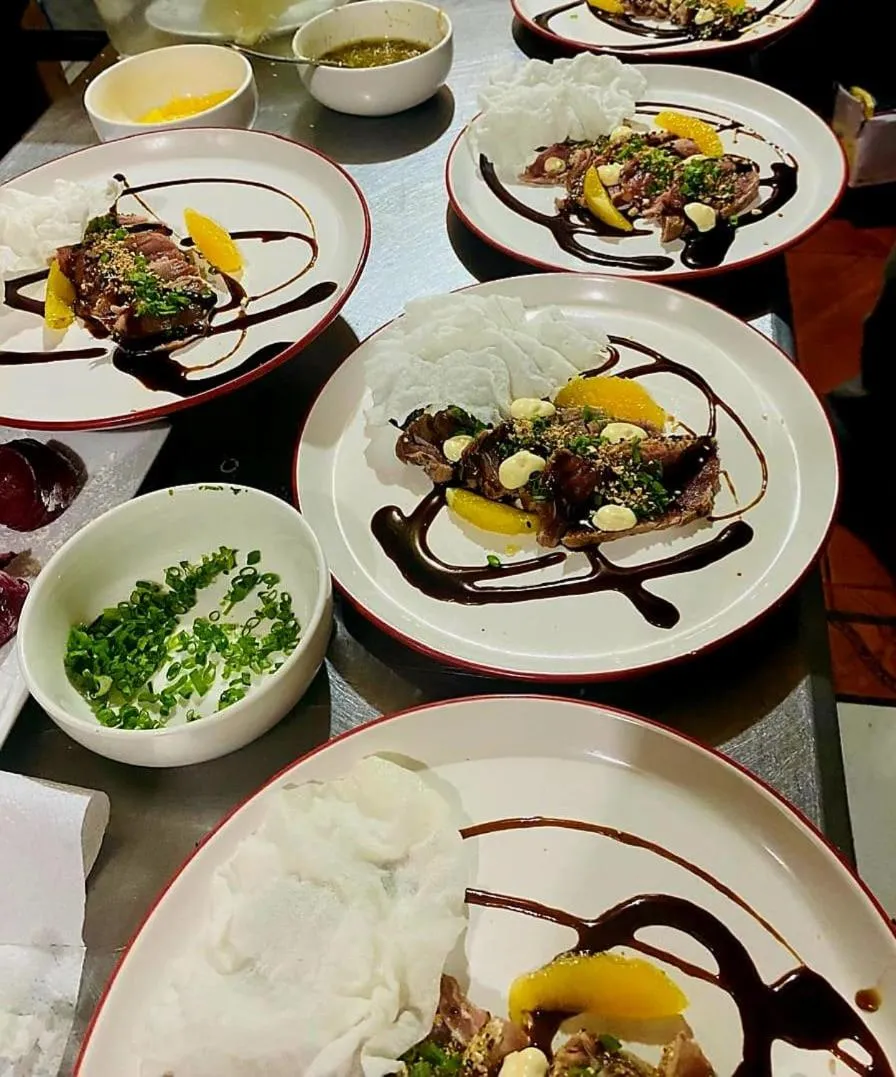 Restaurant/places to eat in Belcruz family lodge