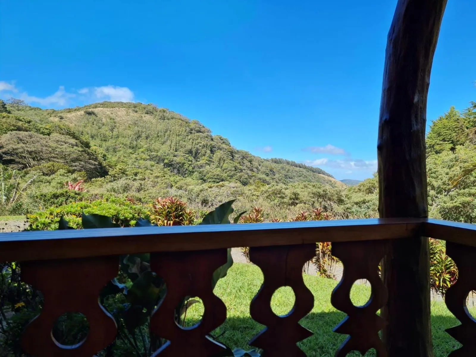 Garden view in Belcruz family lodge