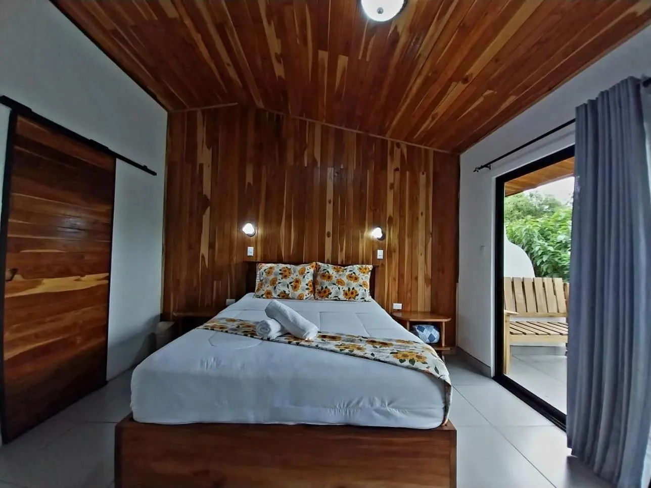 Bed in Belcruz family lodge