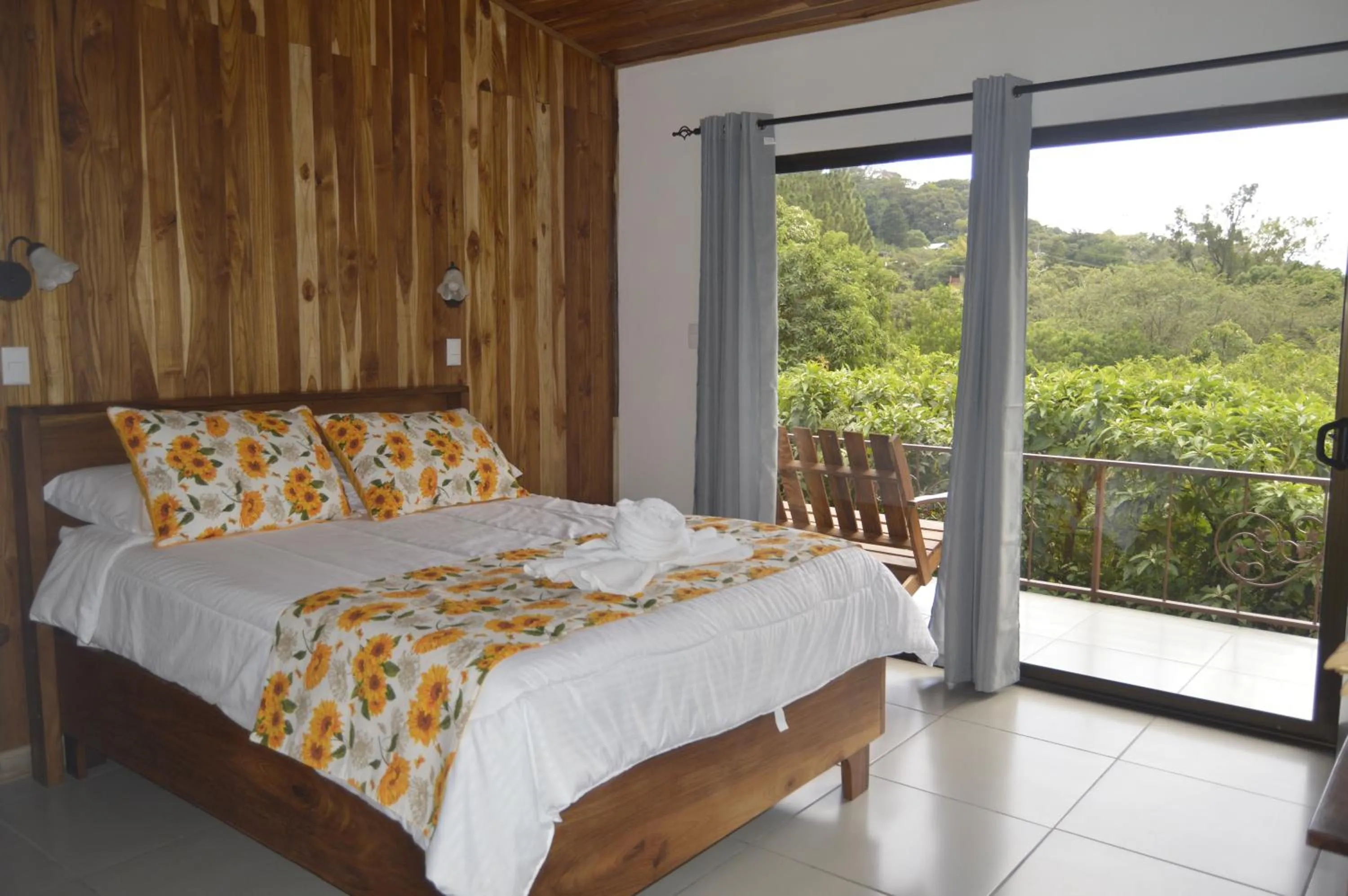 Balcony/Terrace, Bed in Belcruz family lodge