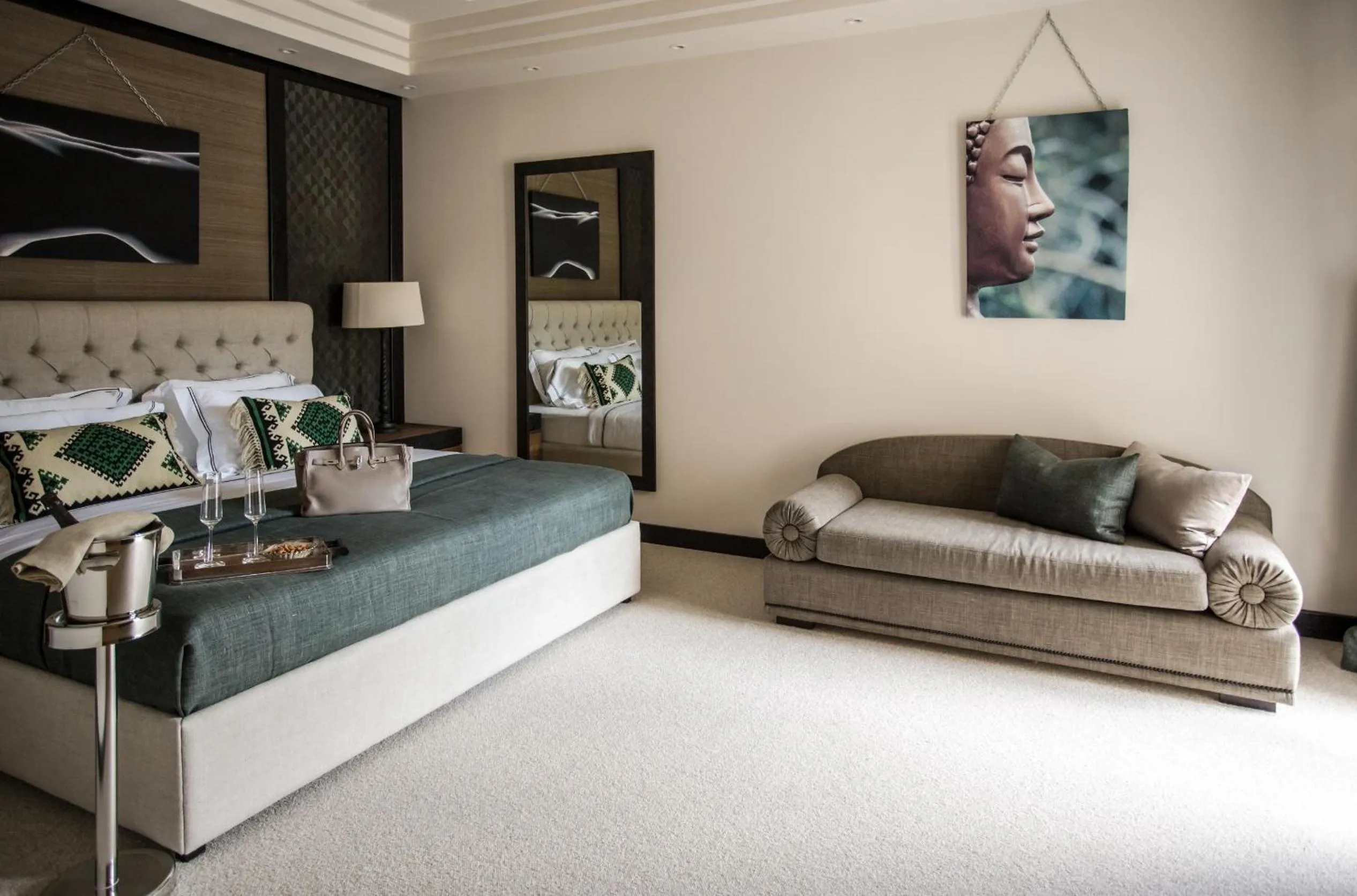 Photo of the whole room in Boutique Hotel Casa del Mare-Pietra