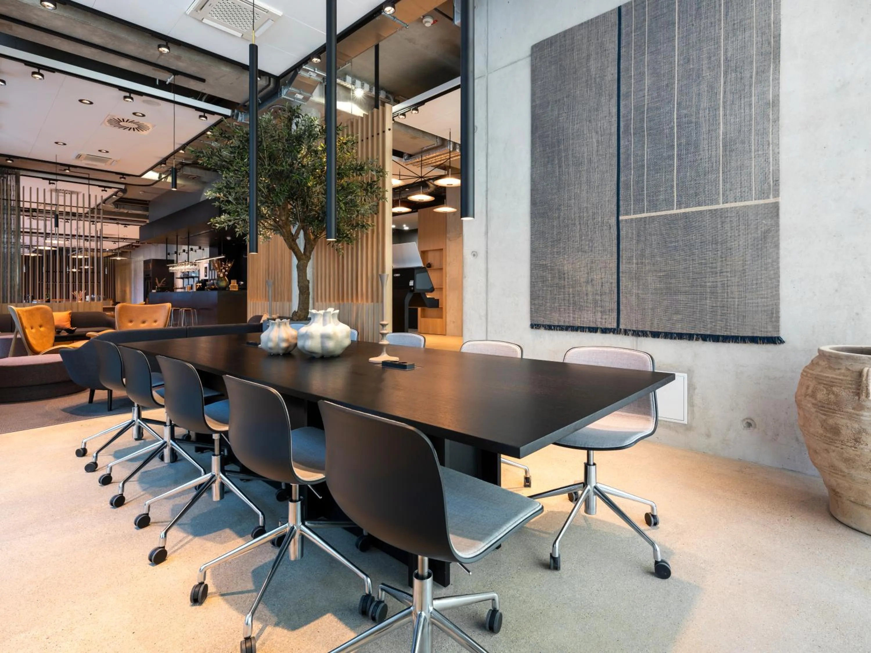 Seating area in Zleep Hotel Hamburg Volkspark